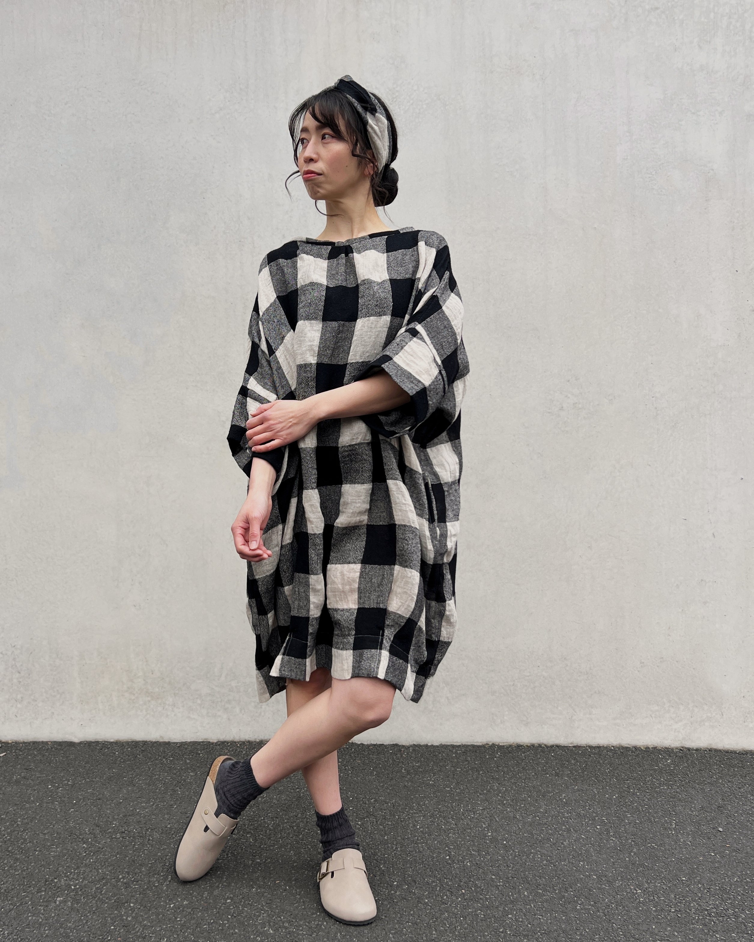 LJ struthers : linen quadro dress
