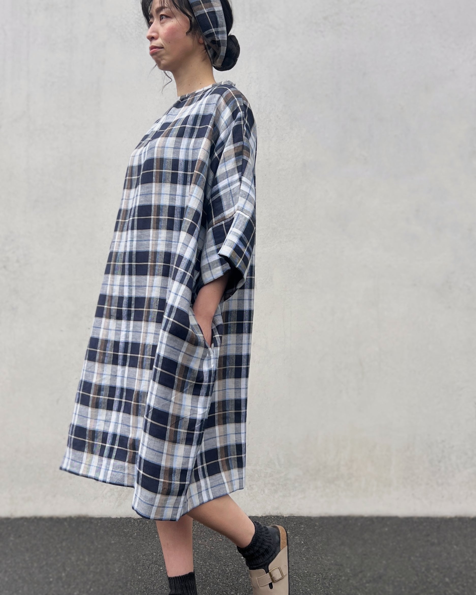 LJ struthers : linen quadro dress