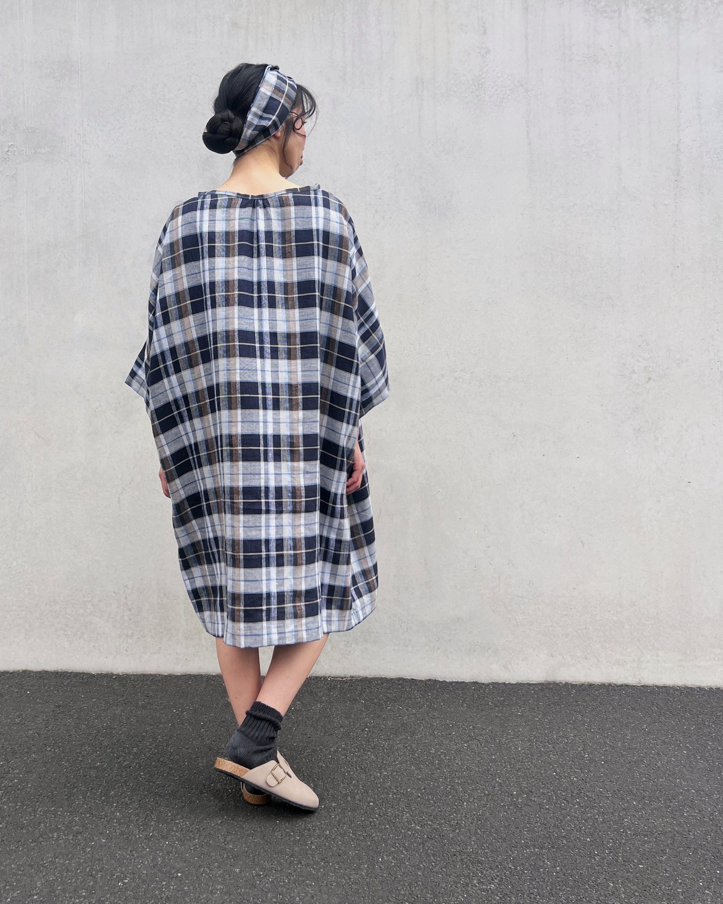 LJ struthers : linen quadro dress