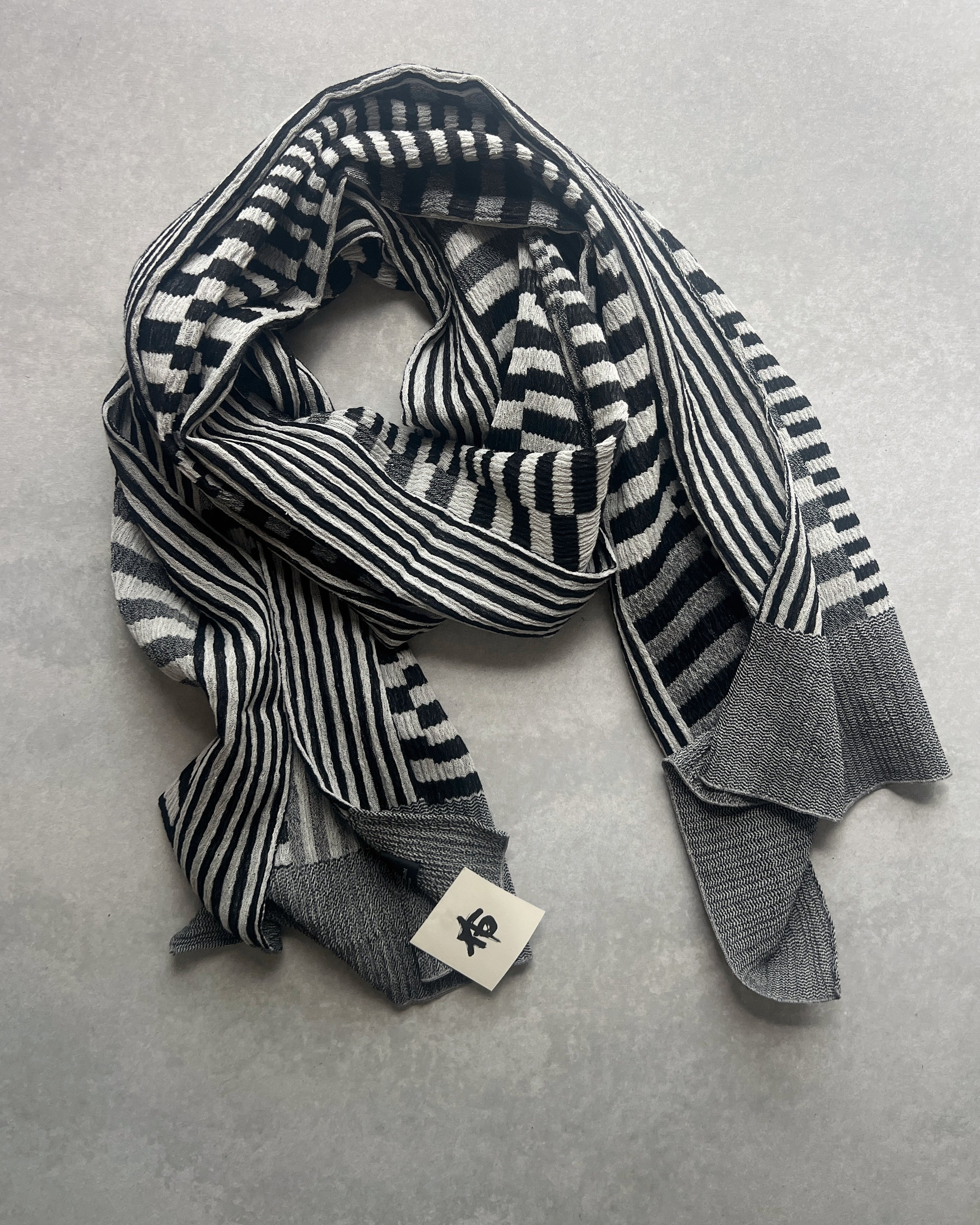 nuno : wool scarf