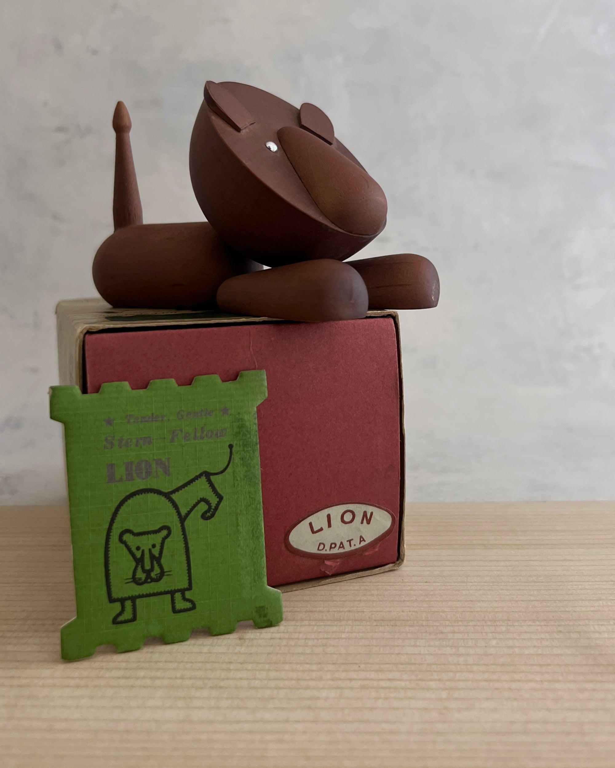 senshukai royal pet : lion