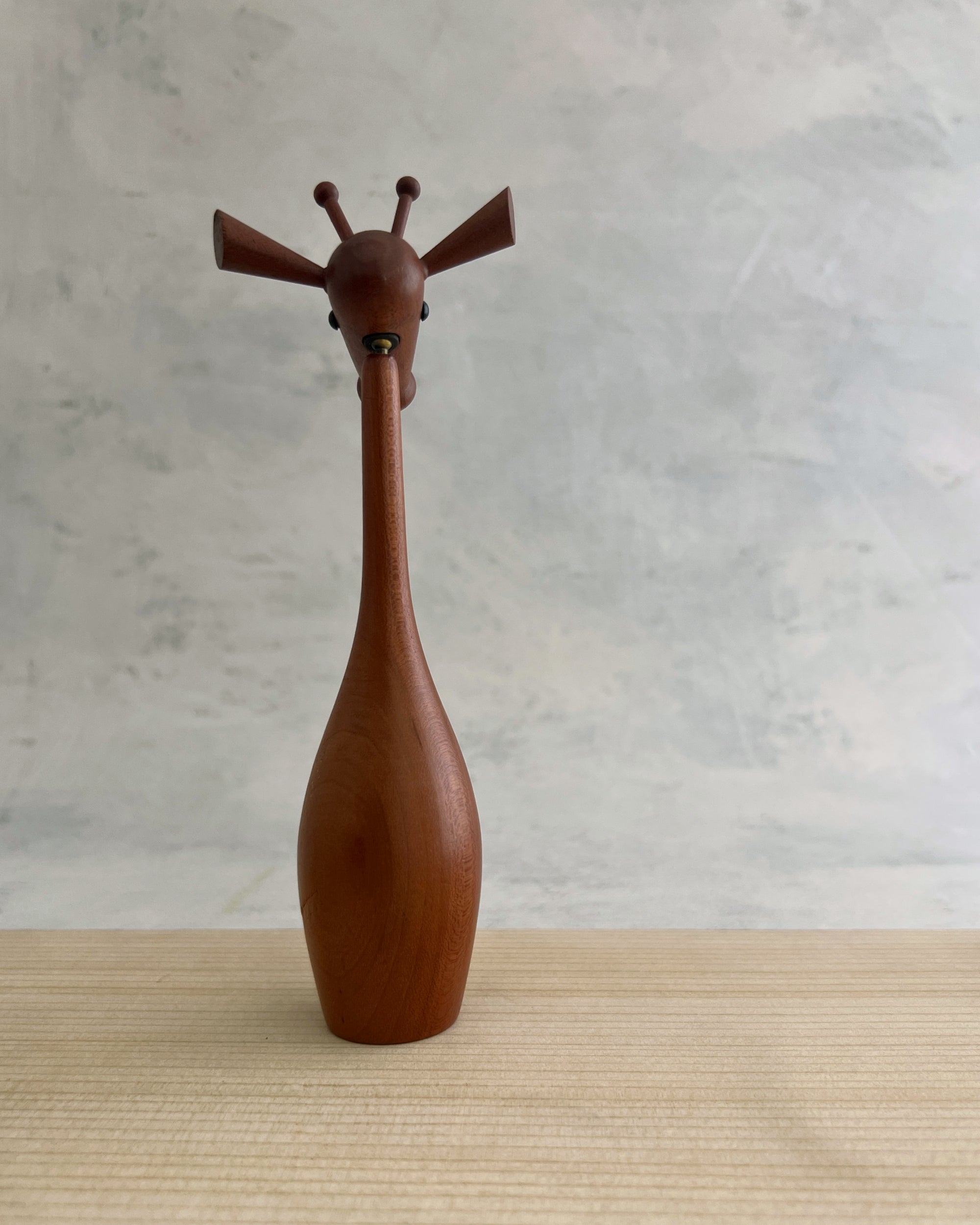 senshukai royal pet : giraffe