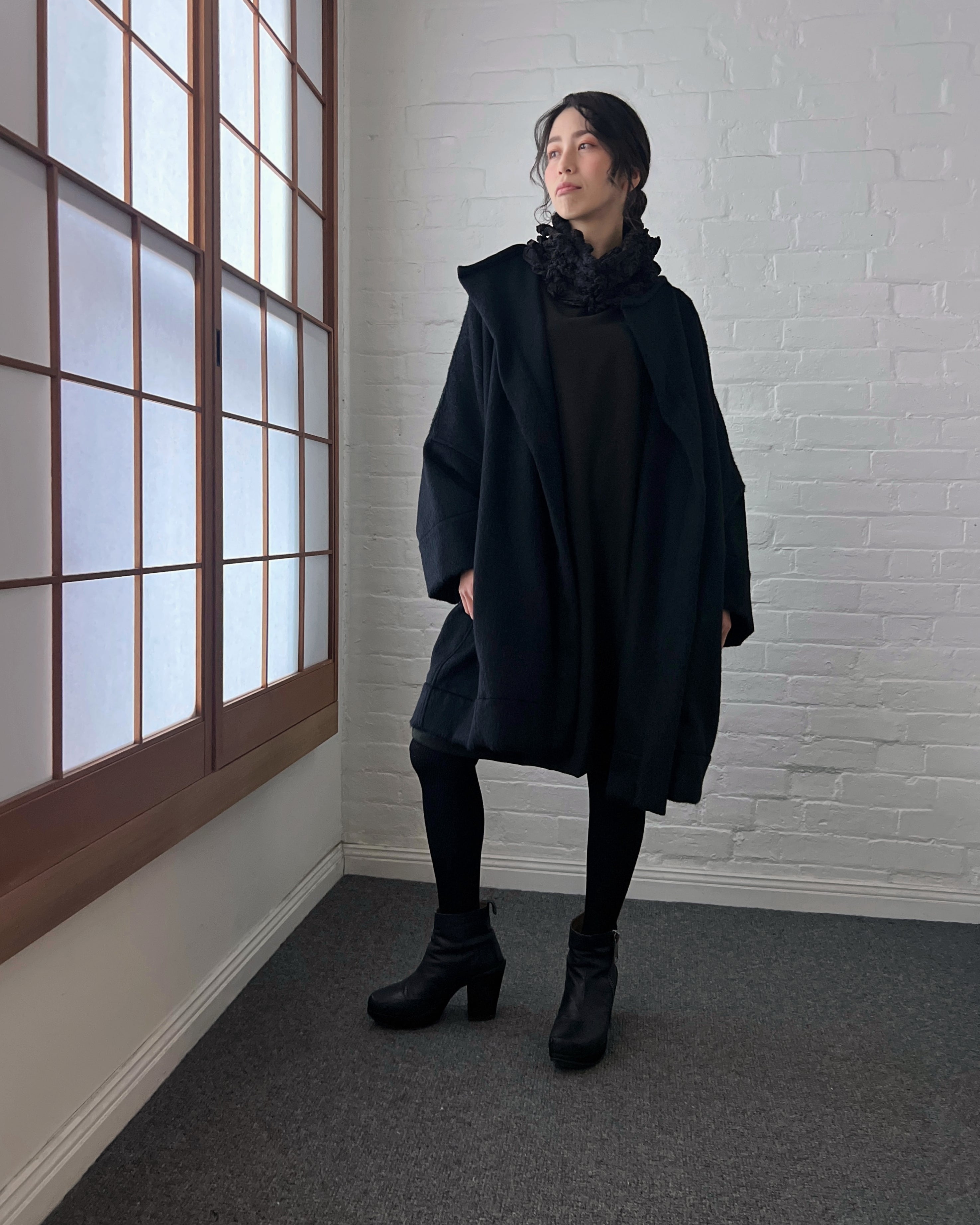 lj struthers / nuno : scarf
