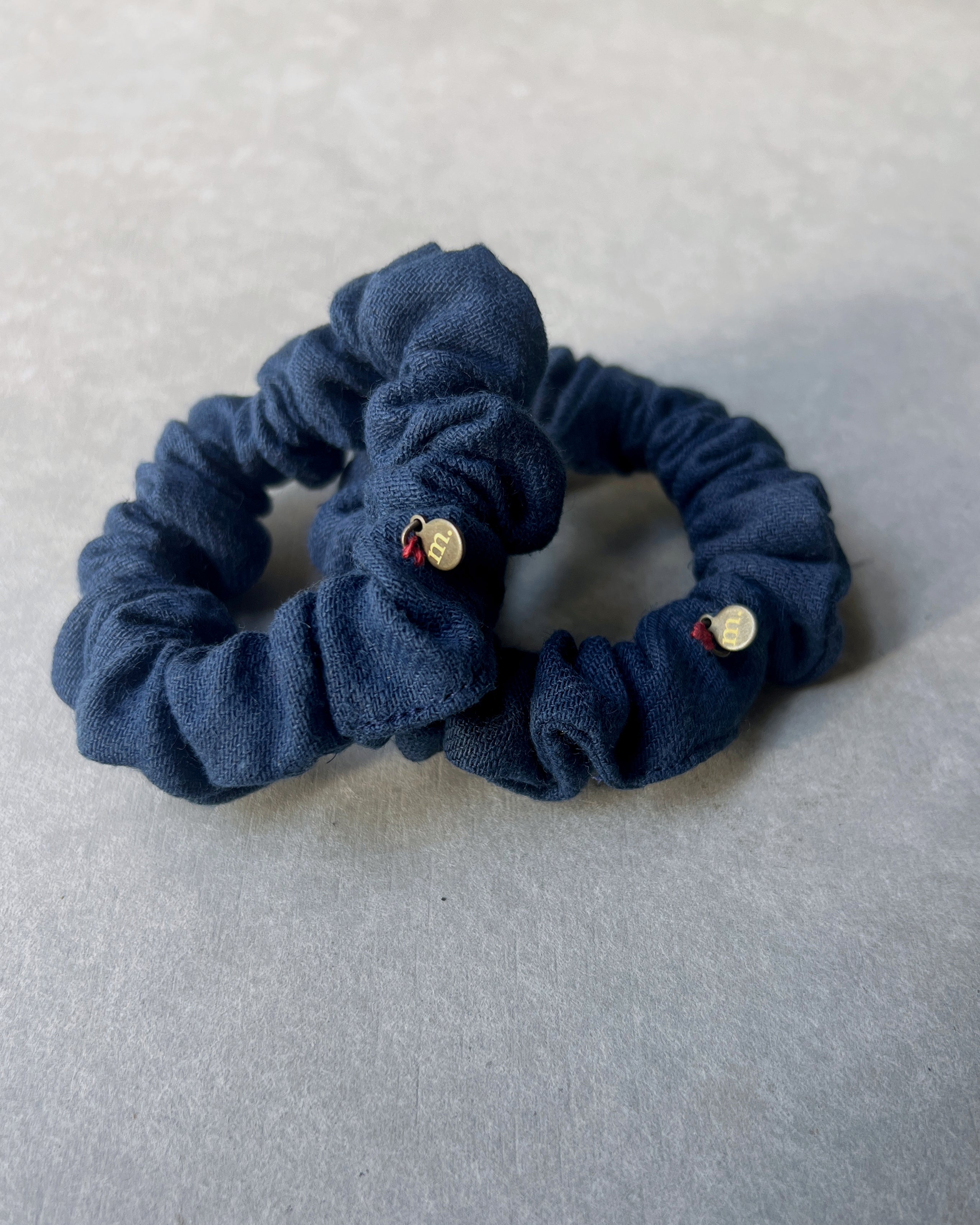 'm' for the maker : scrunchie