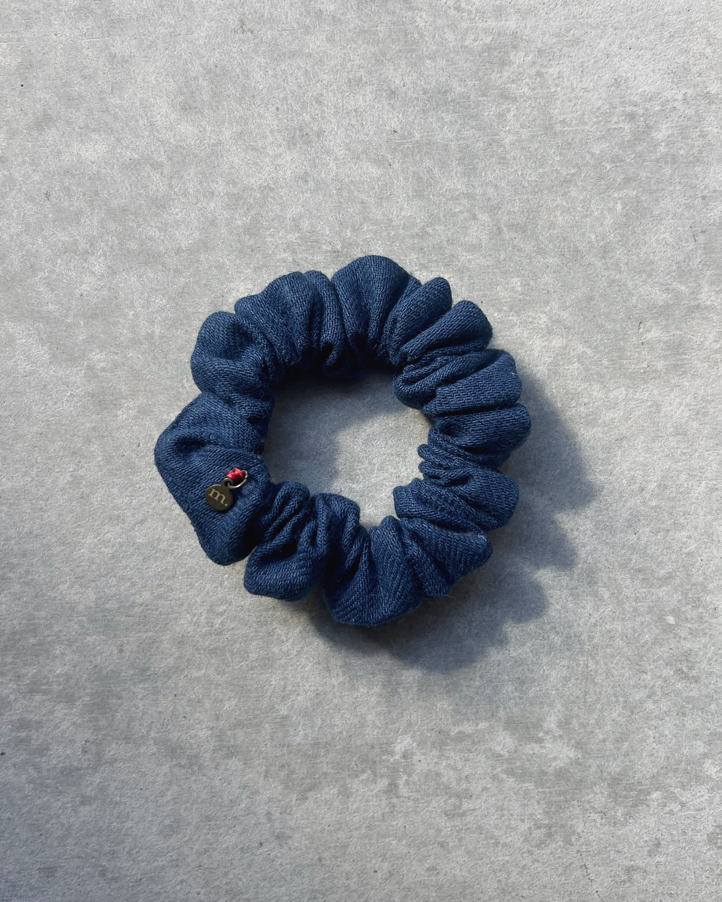 'm' for the maker : scrunchie