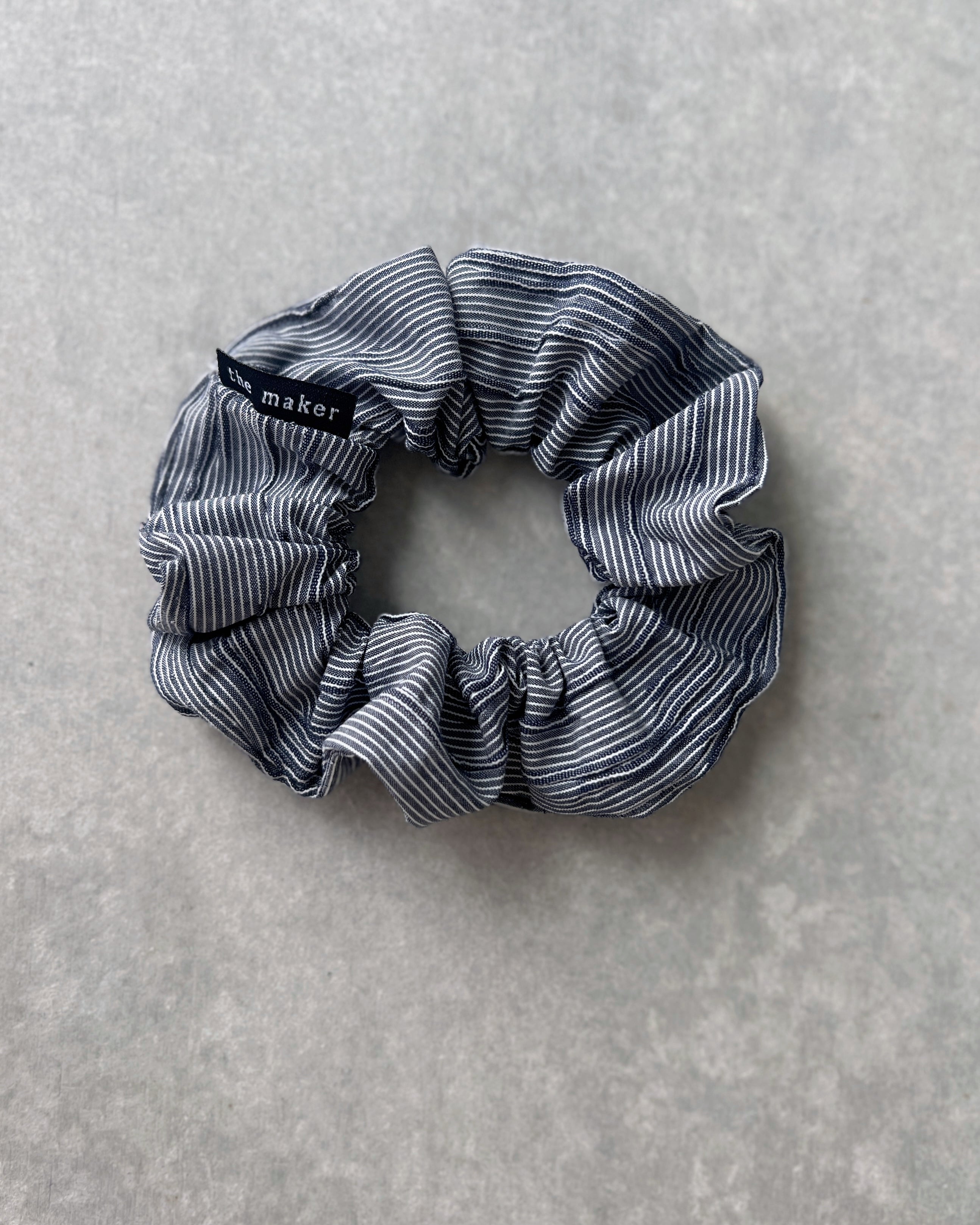 'm' for the maker : scrunchie