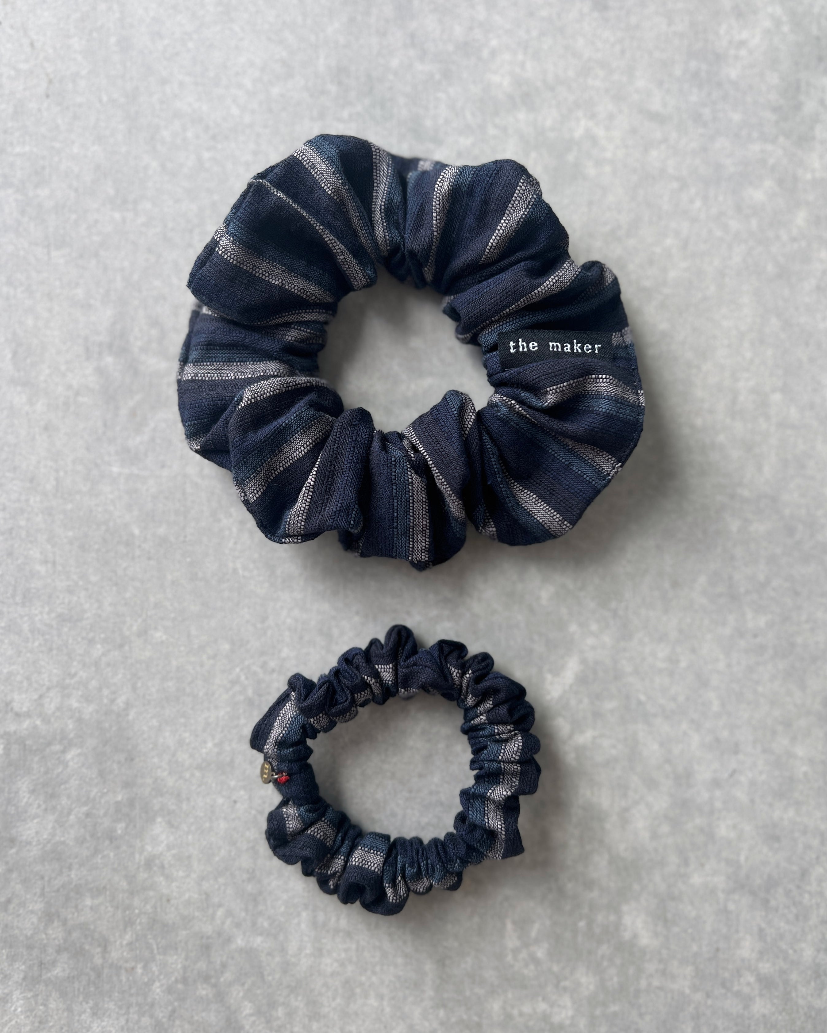 'm' for the maker : scrunchie