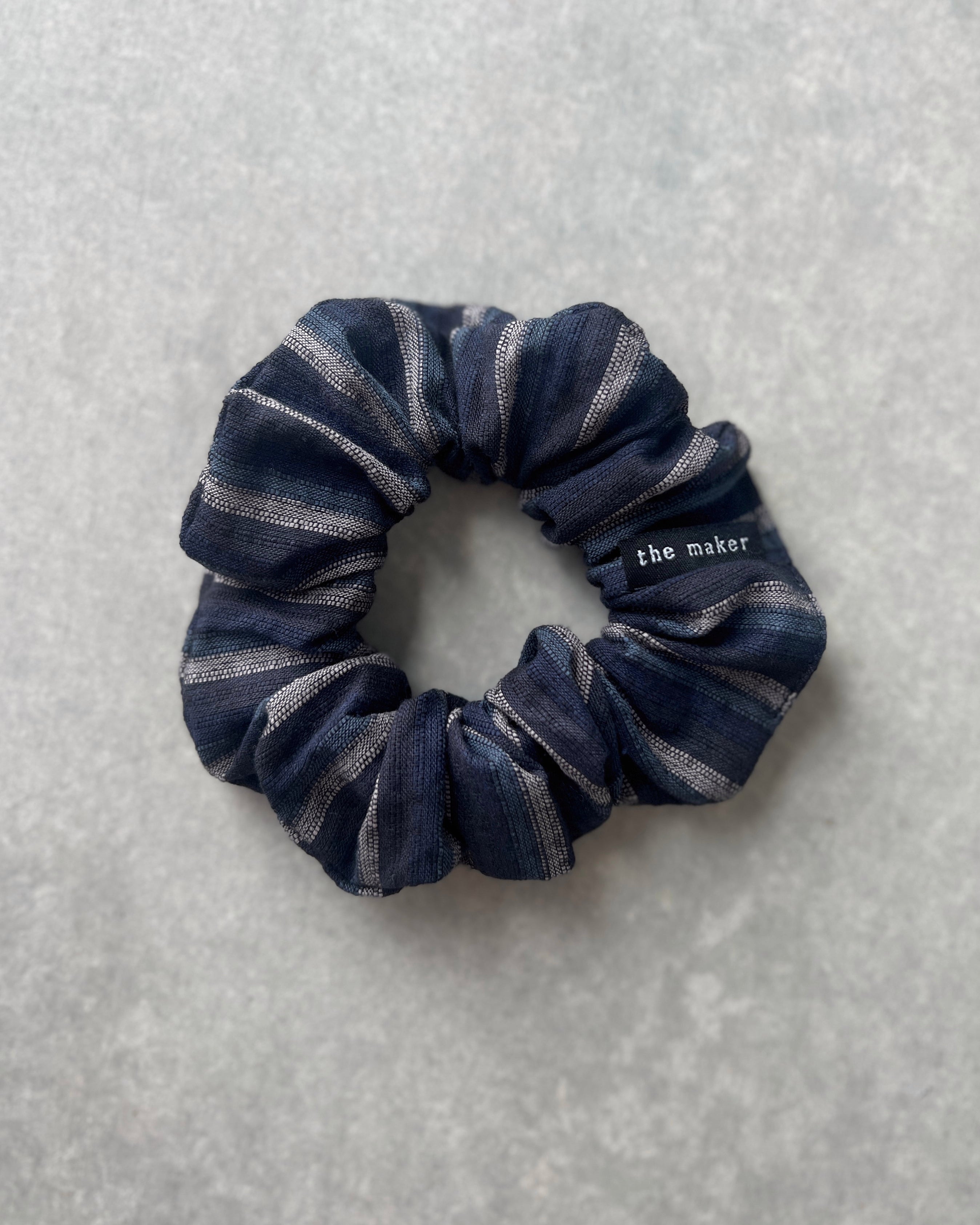 'm' for the maker : scrunchie