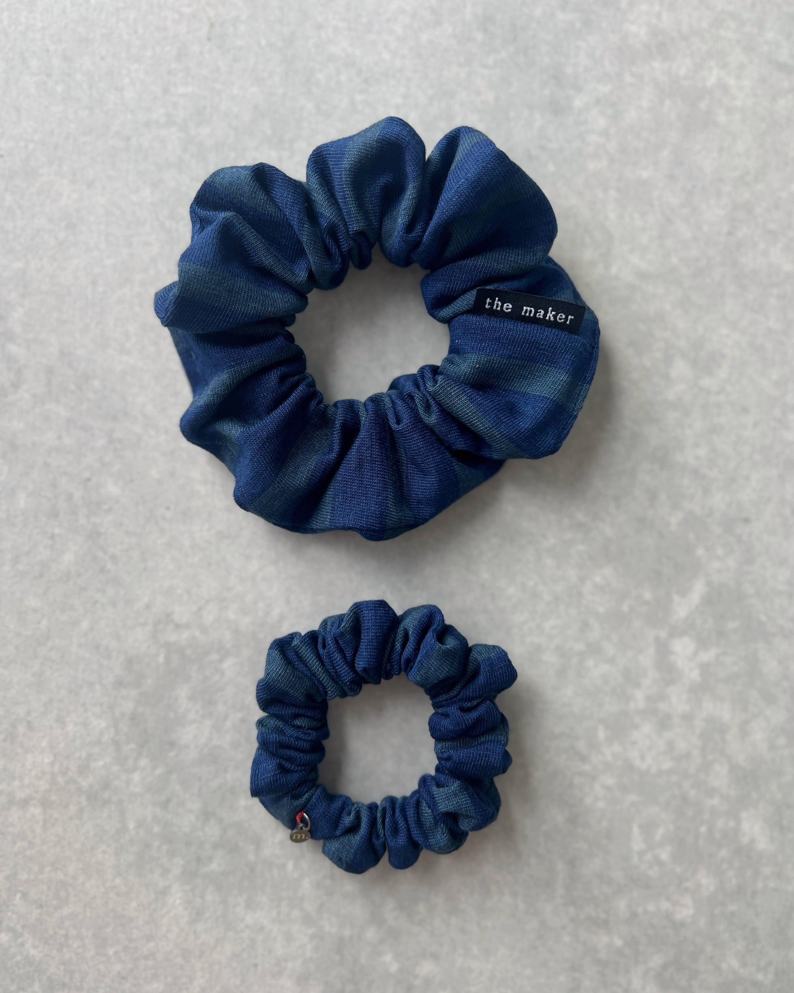 'm' for the maker : scrunchie