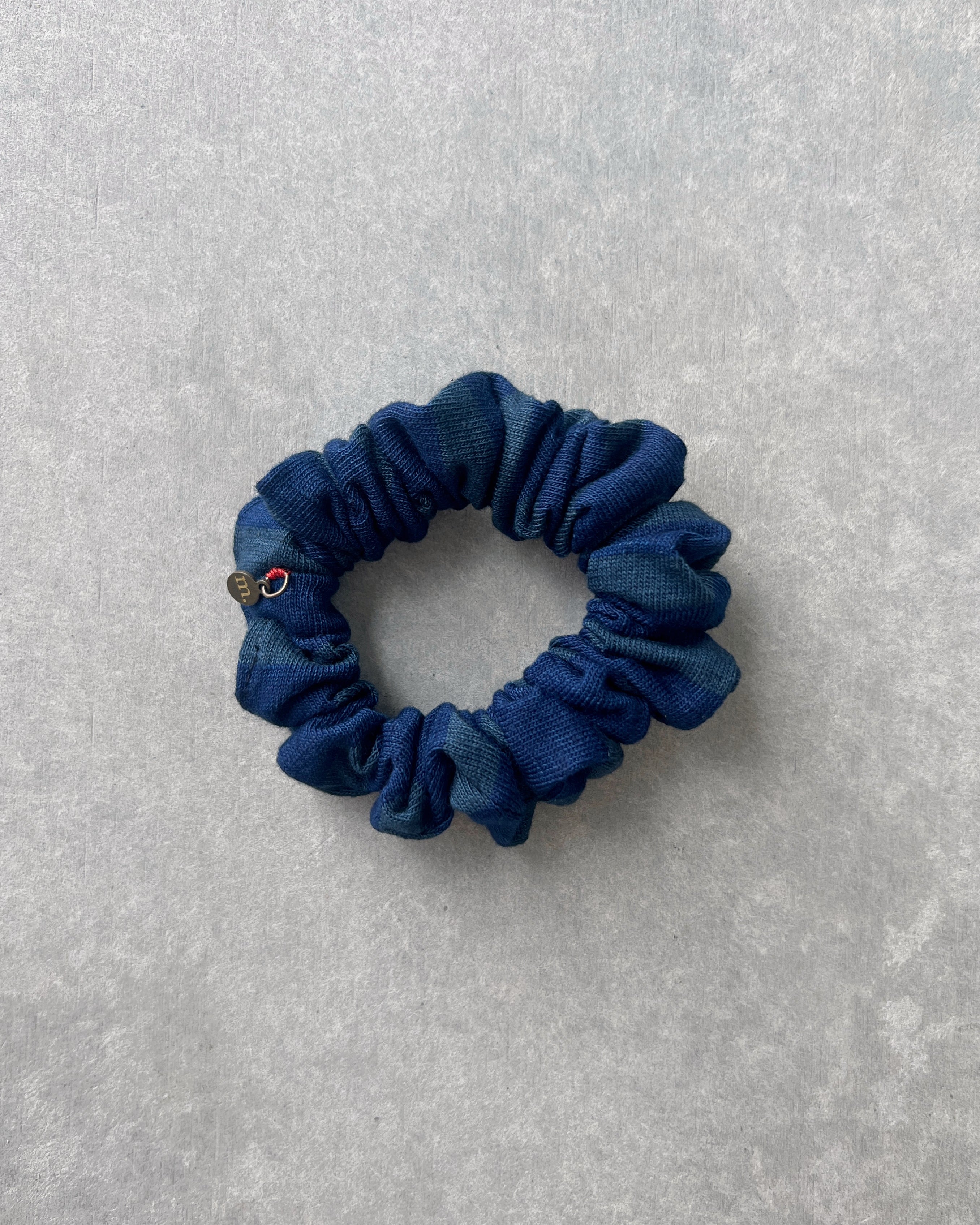 'm' for the maker : scrunchie