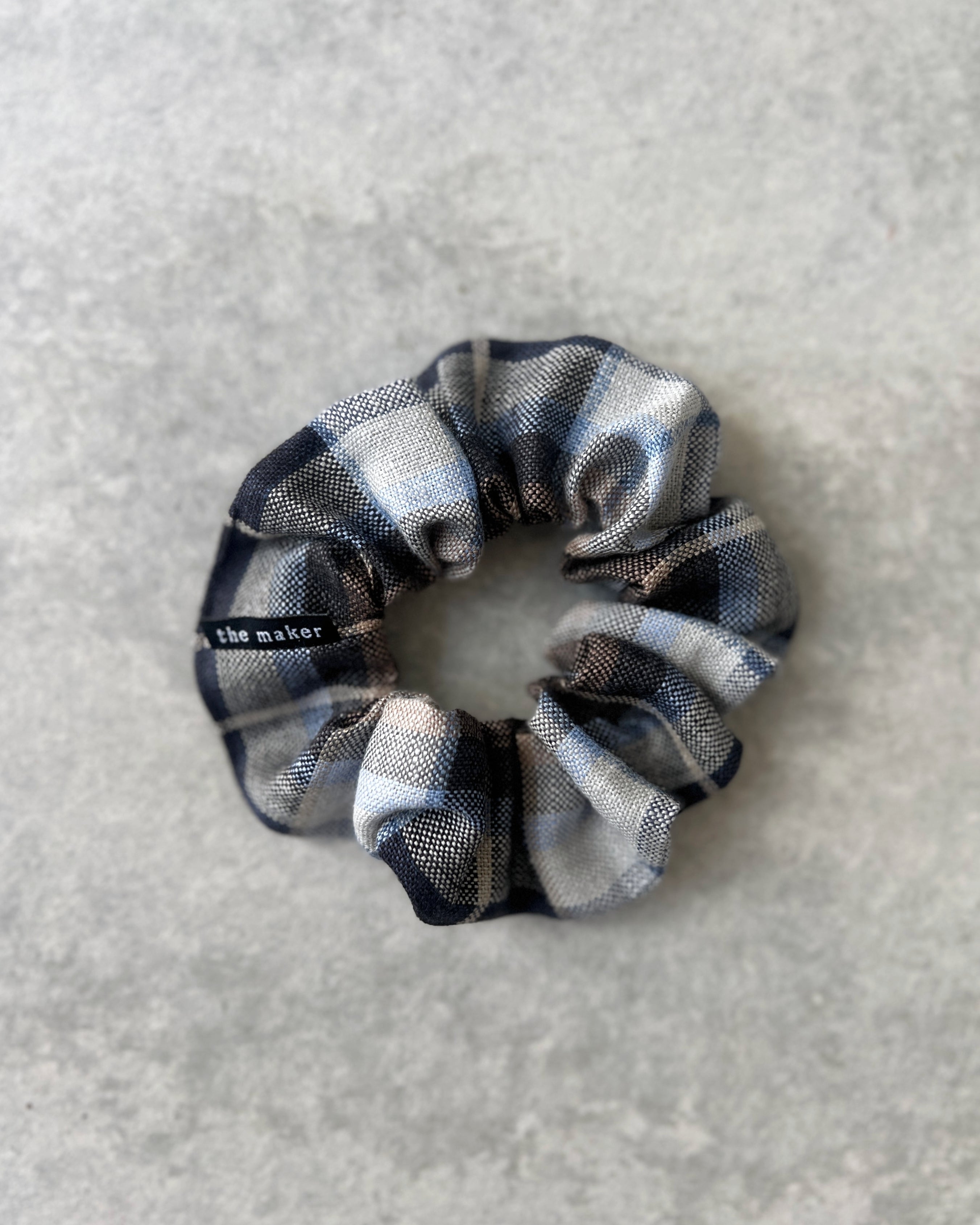 'm' for the maker : scrunchie