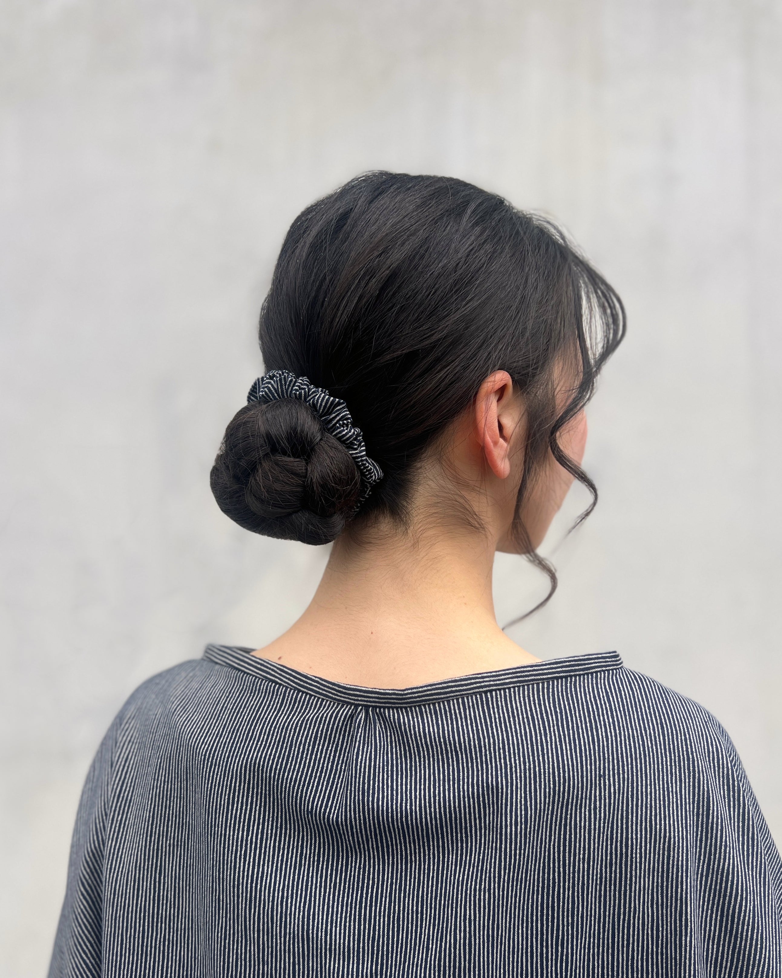 'm' for the maker : scrunchie