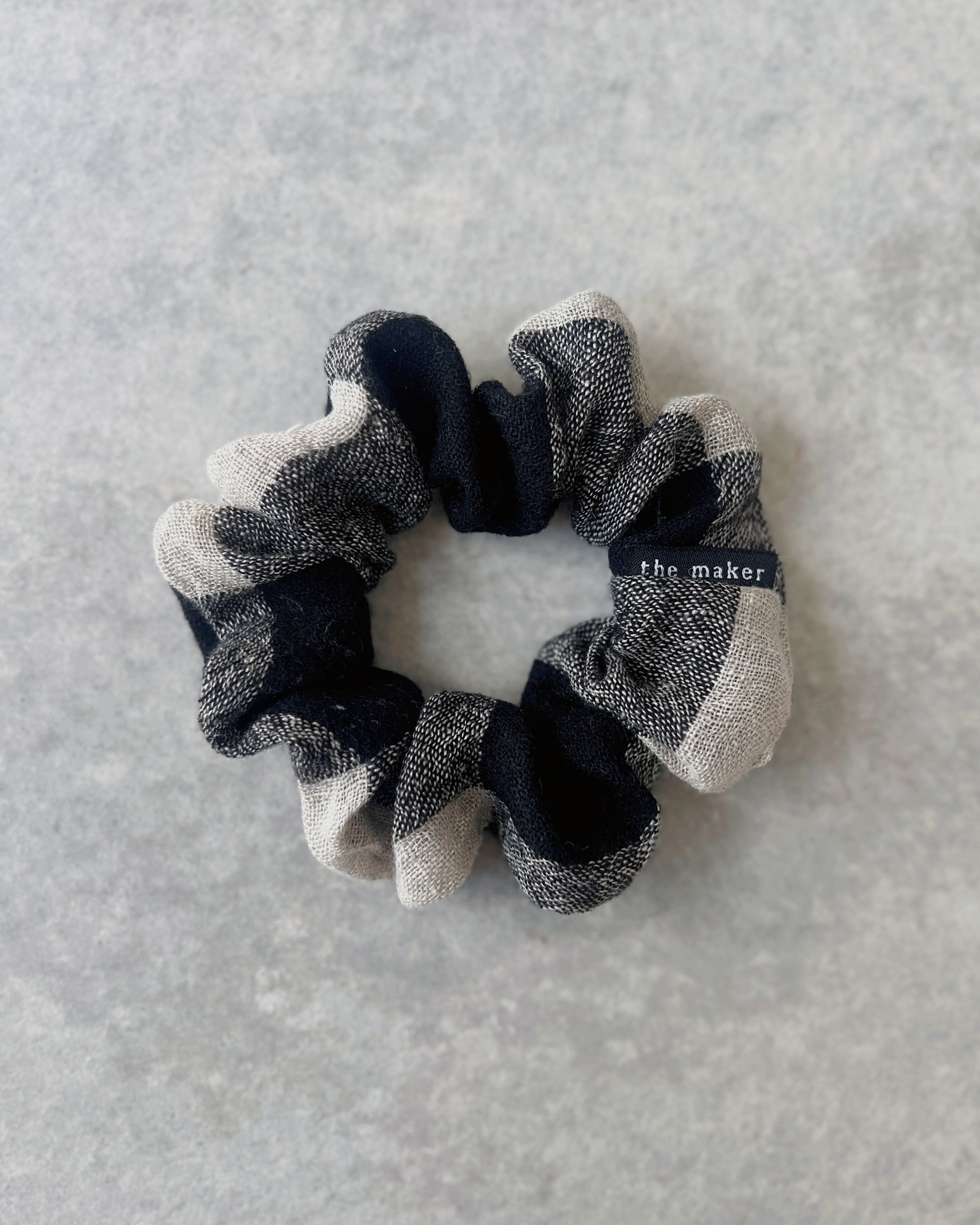 'm' for the maker : scrunchie