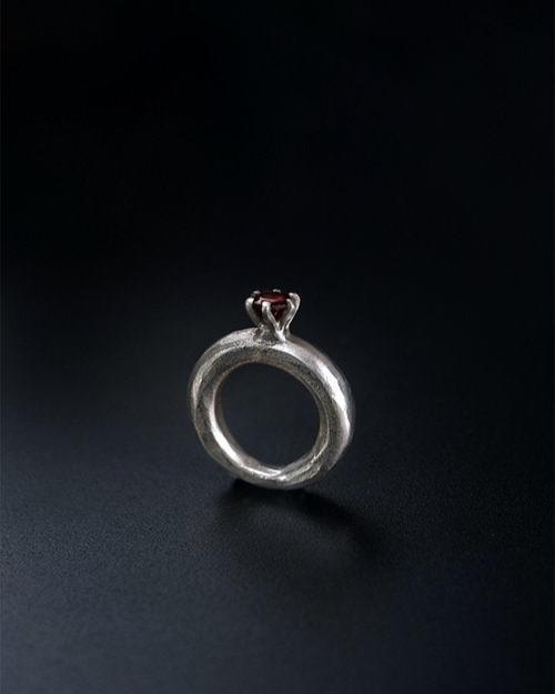 Ewa : signet ring