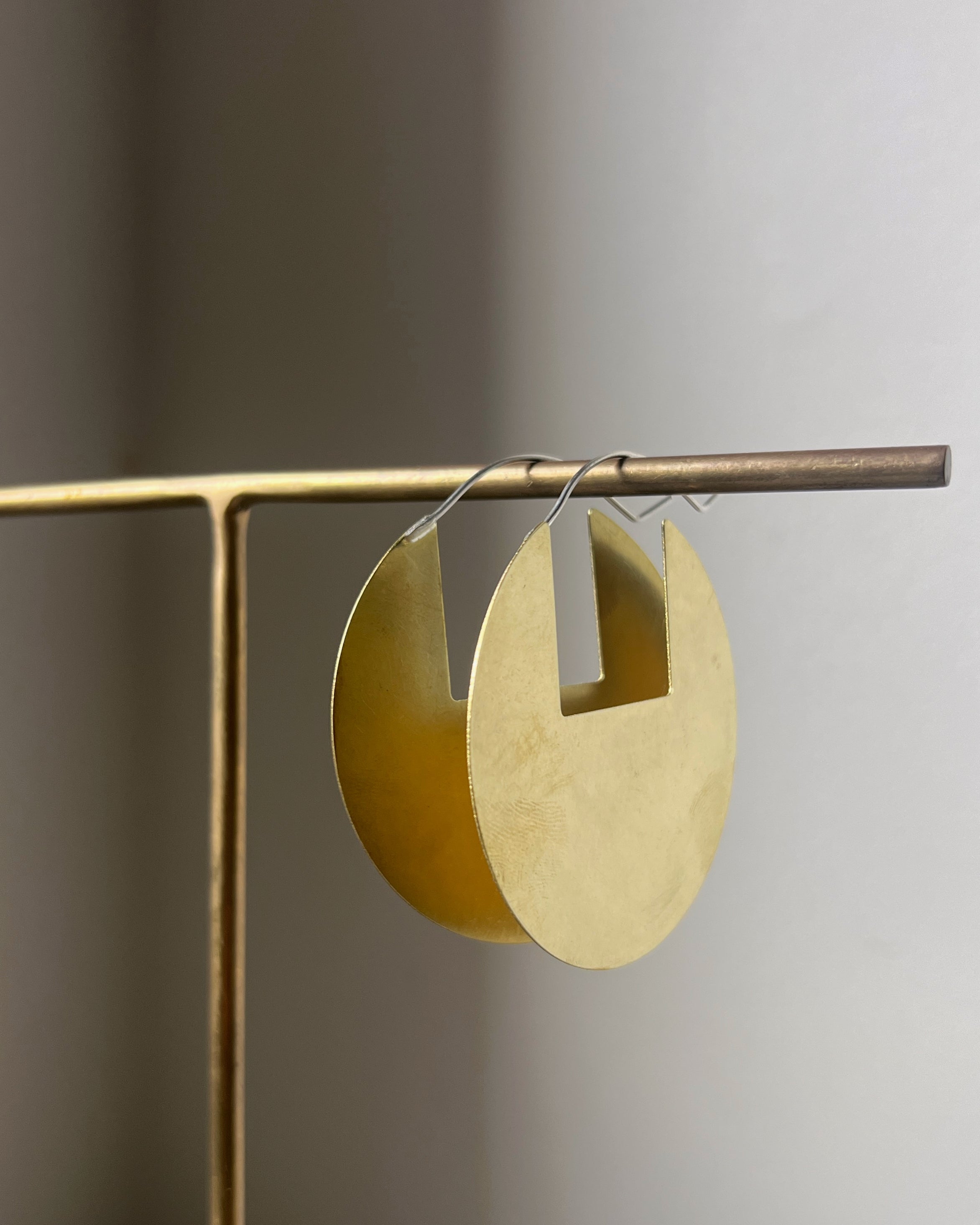 stacey vickery : brass disc earrings
