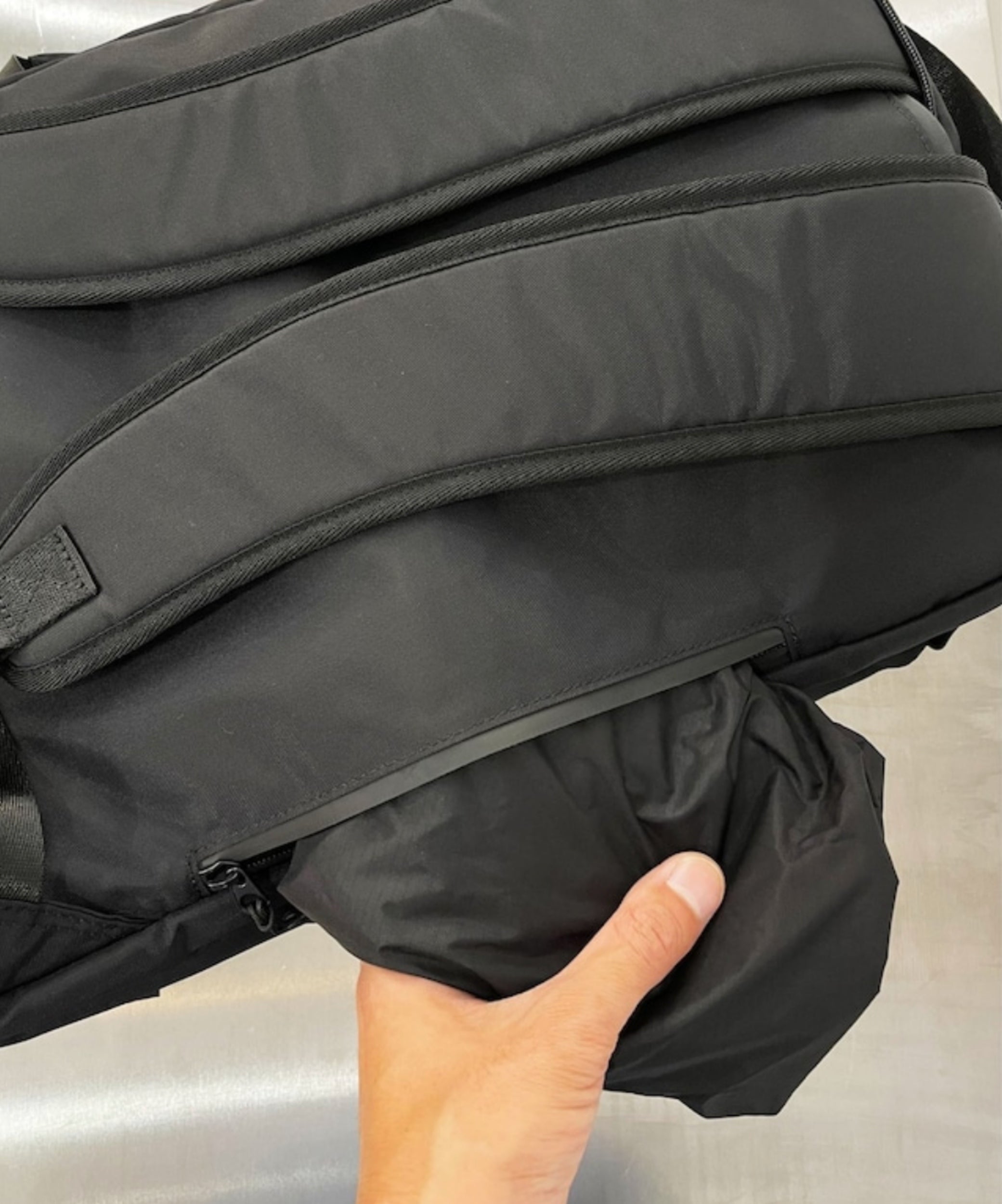 NoiR : metro bag