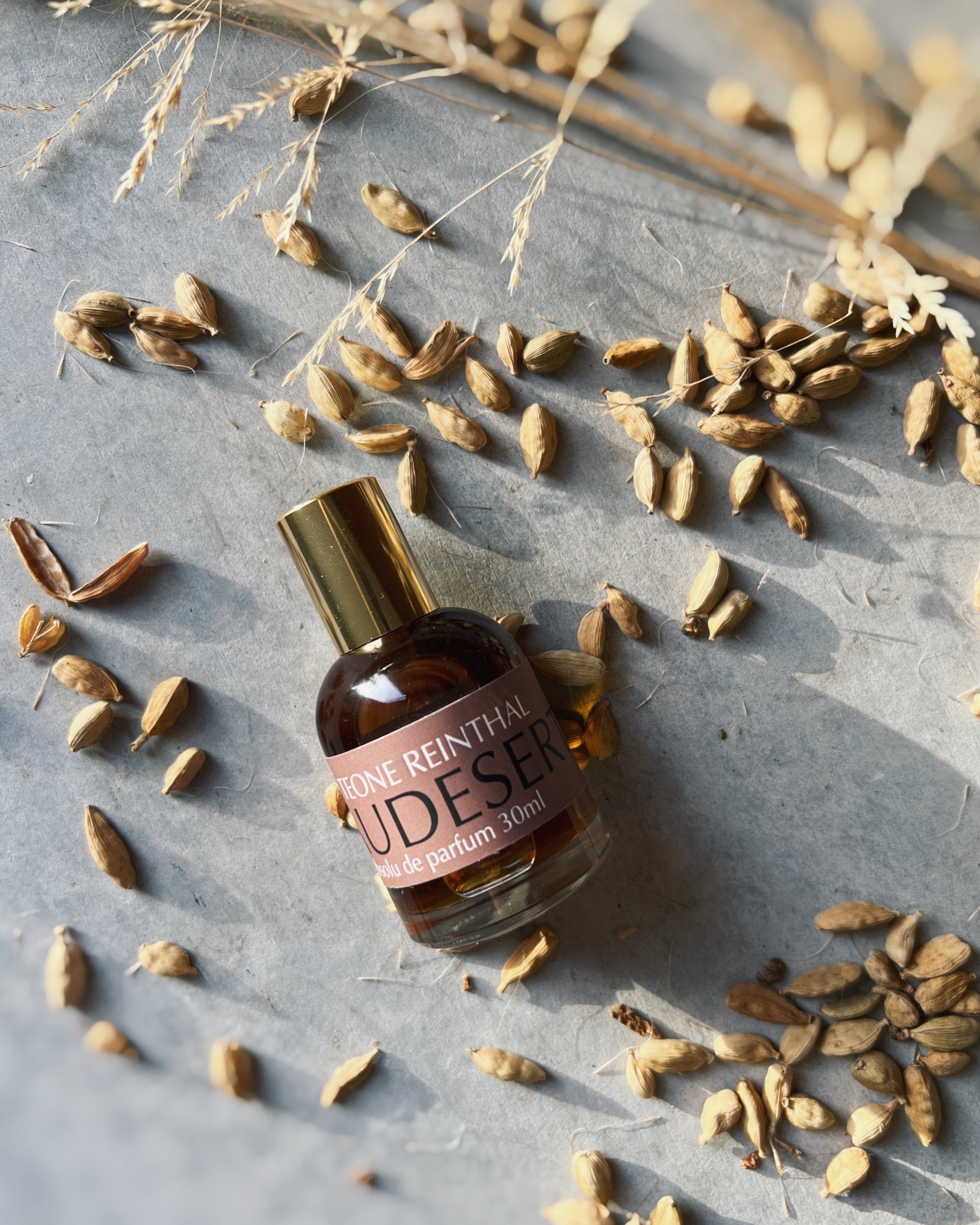 Teone Reinthal perfume : beaudesert