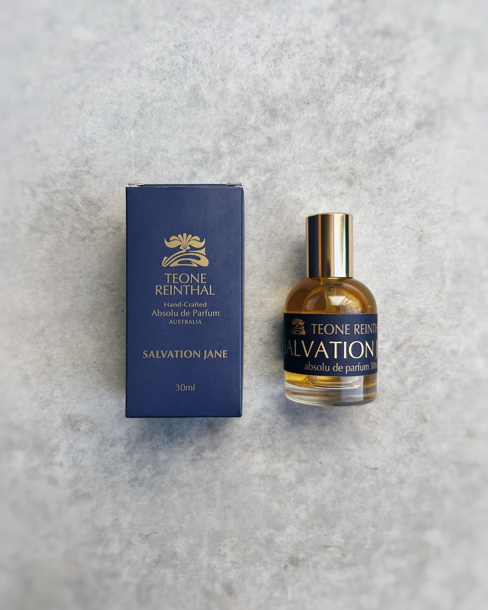 Teone Reinthal perfume : salvation jane