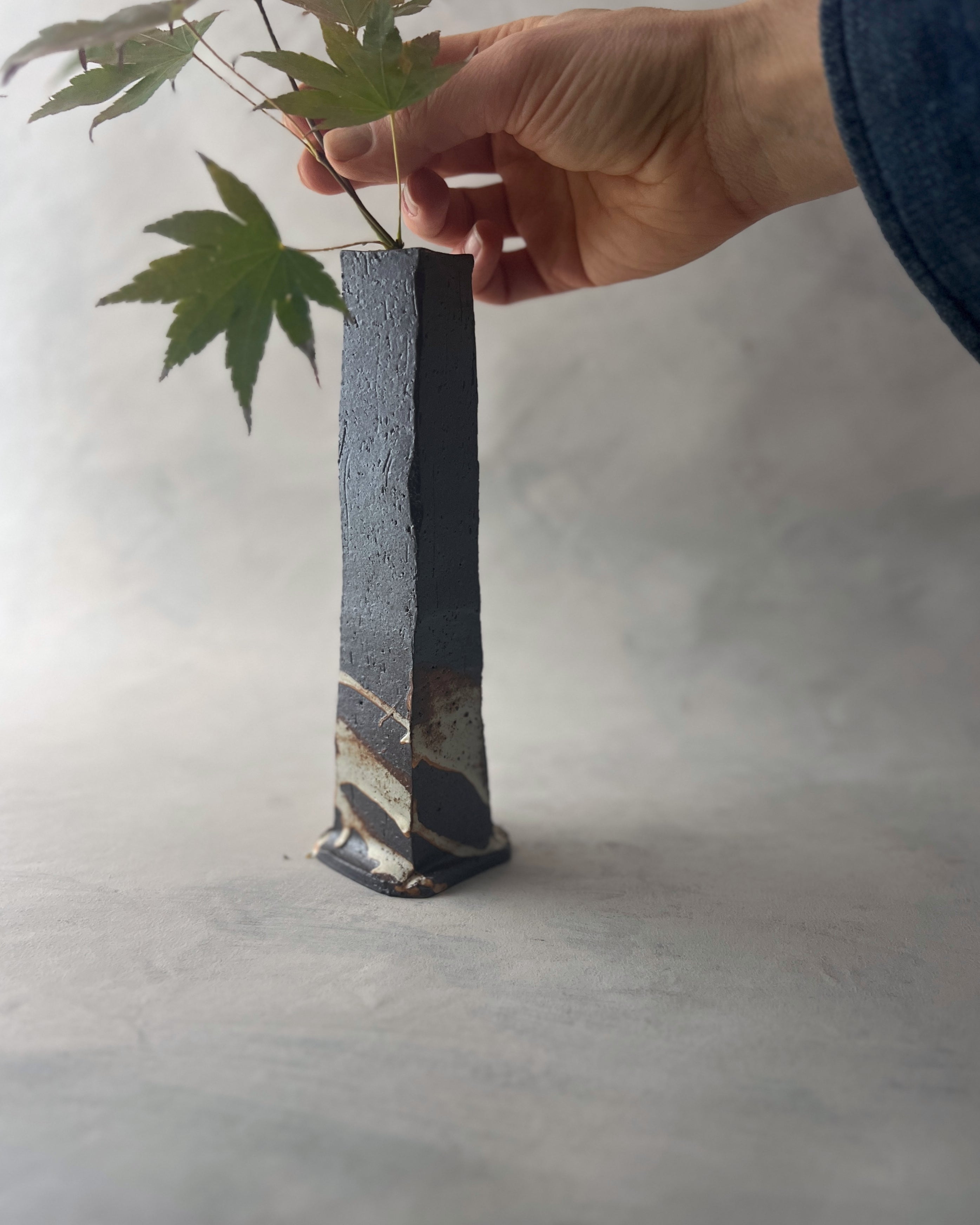 Tokoname Ware : ceramic vase