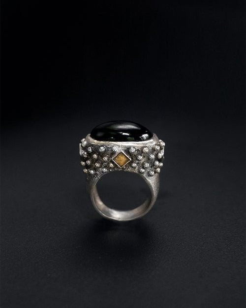 Ewa : vitu ring
