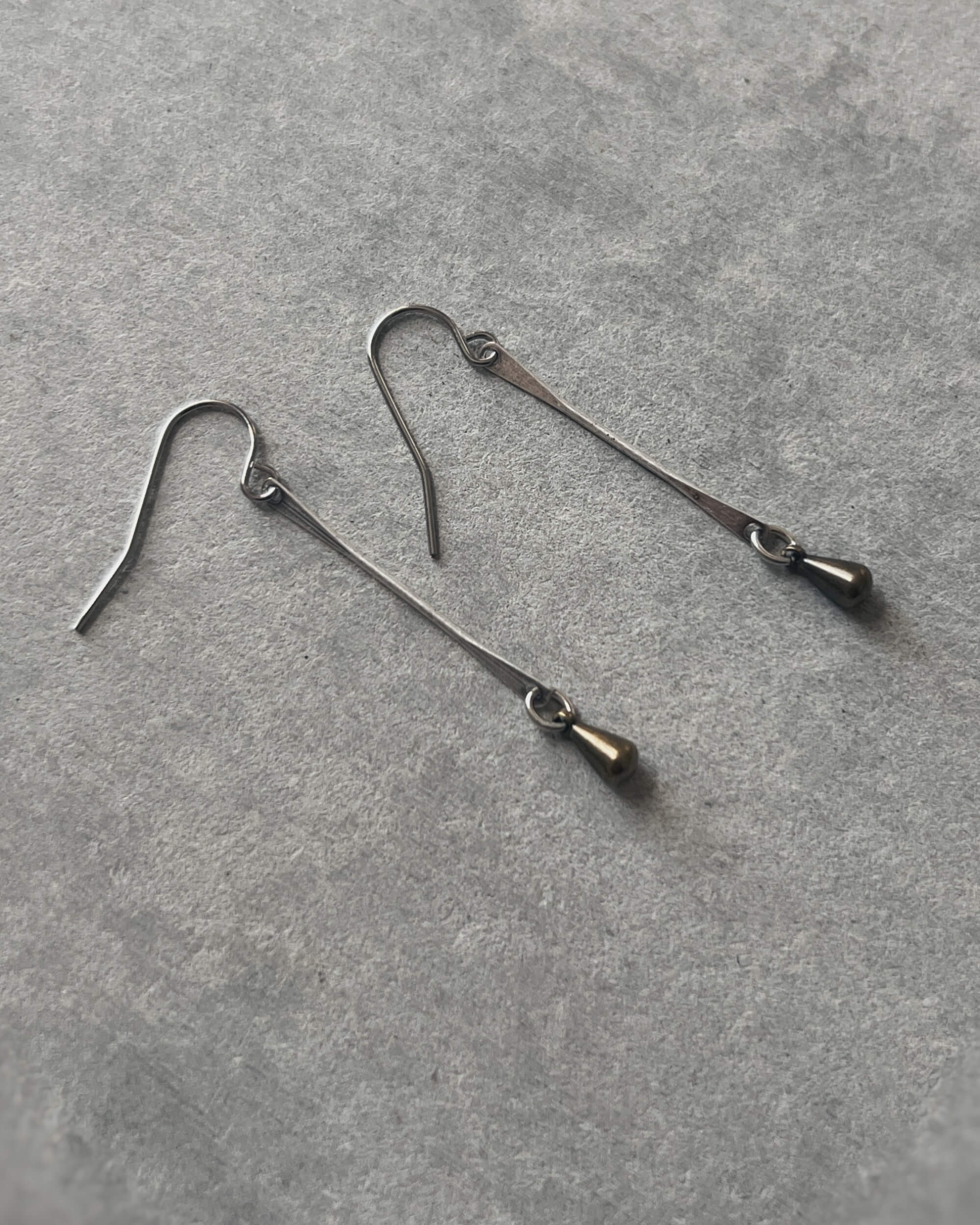 alchemy inc. : two tone droplet earrings