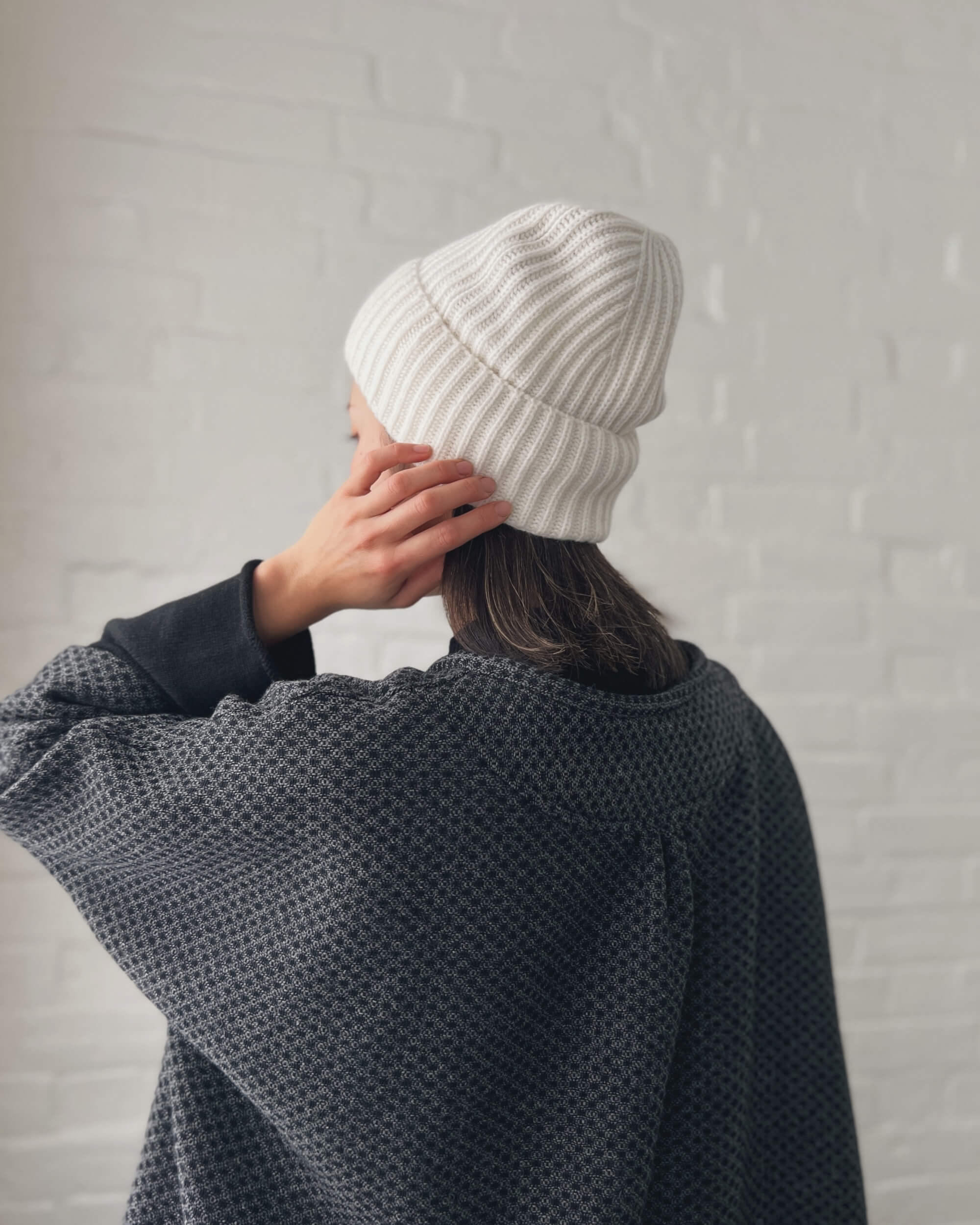 cashmerism : chunky ribbed beanie in cream
