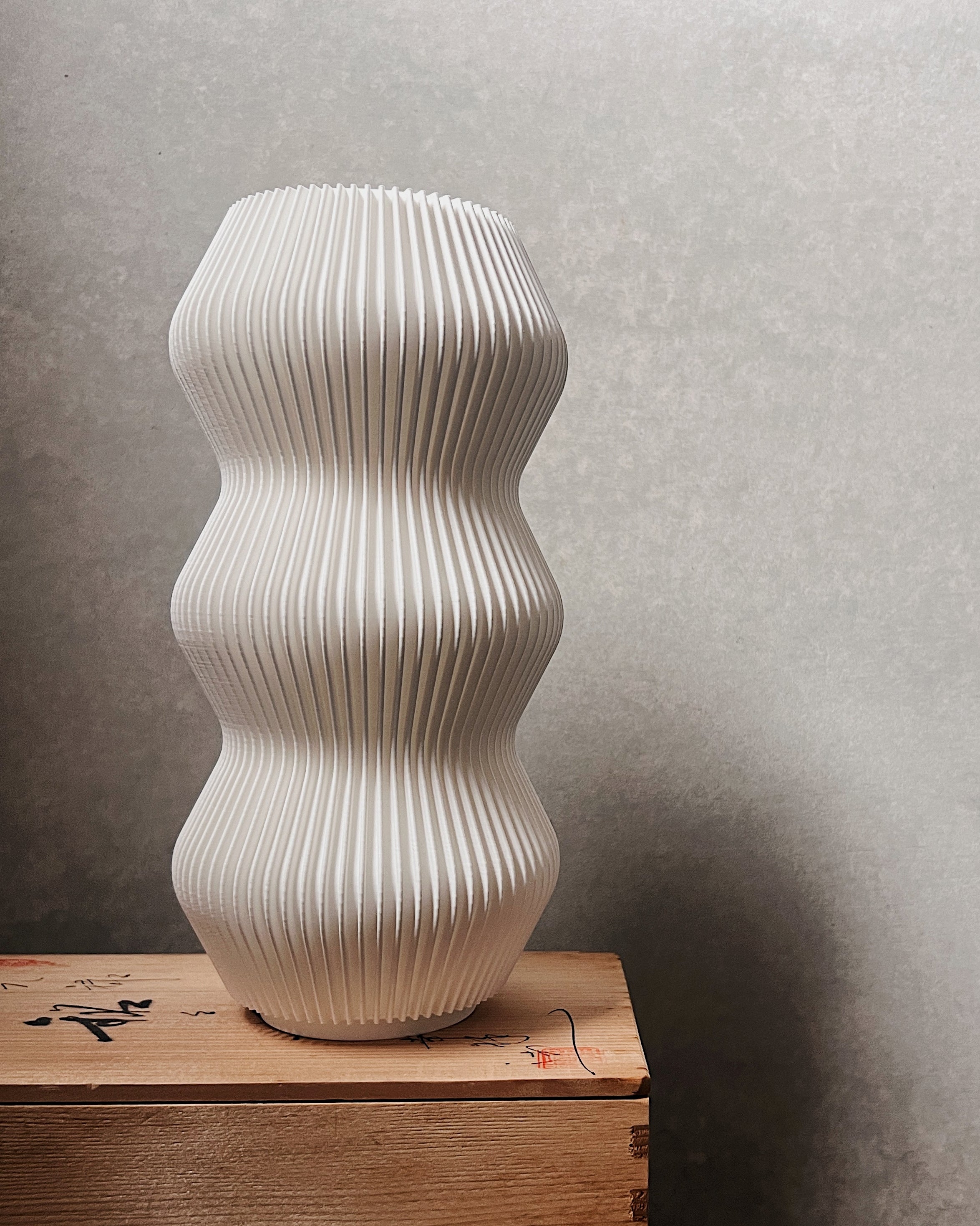 elementa : totem table lamp