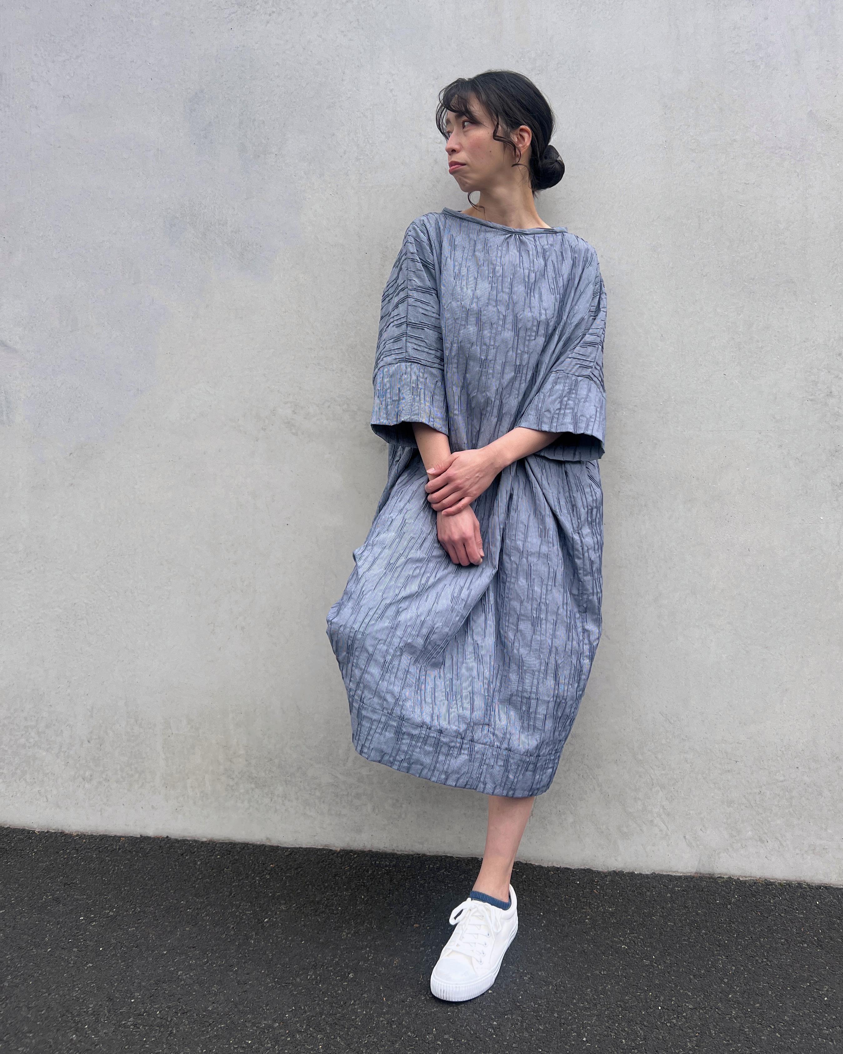 LJ struthers : textured cotton frame dress