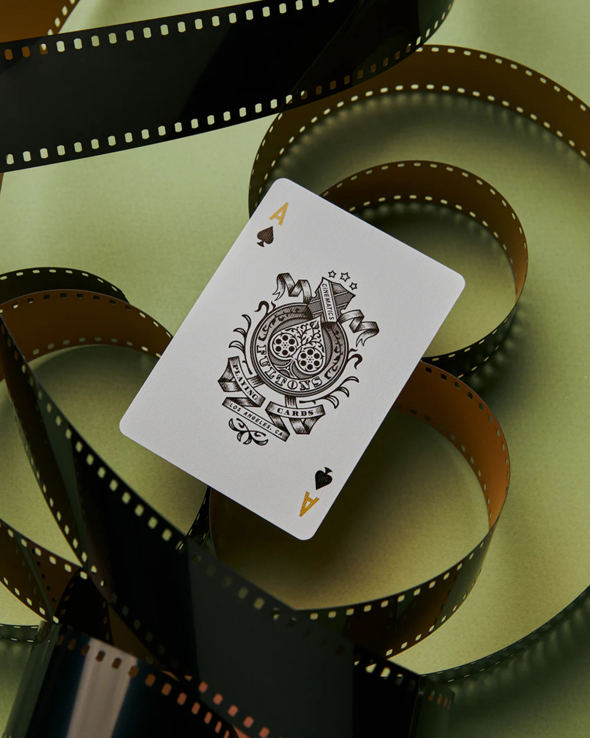 art of play : cinematics playing cards