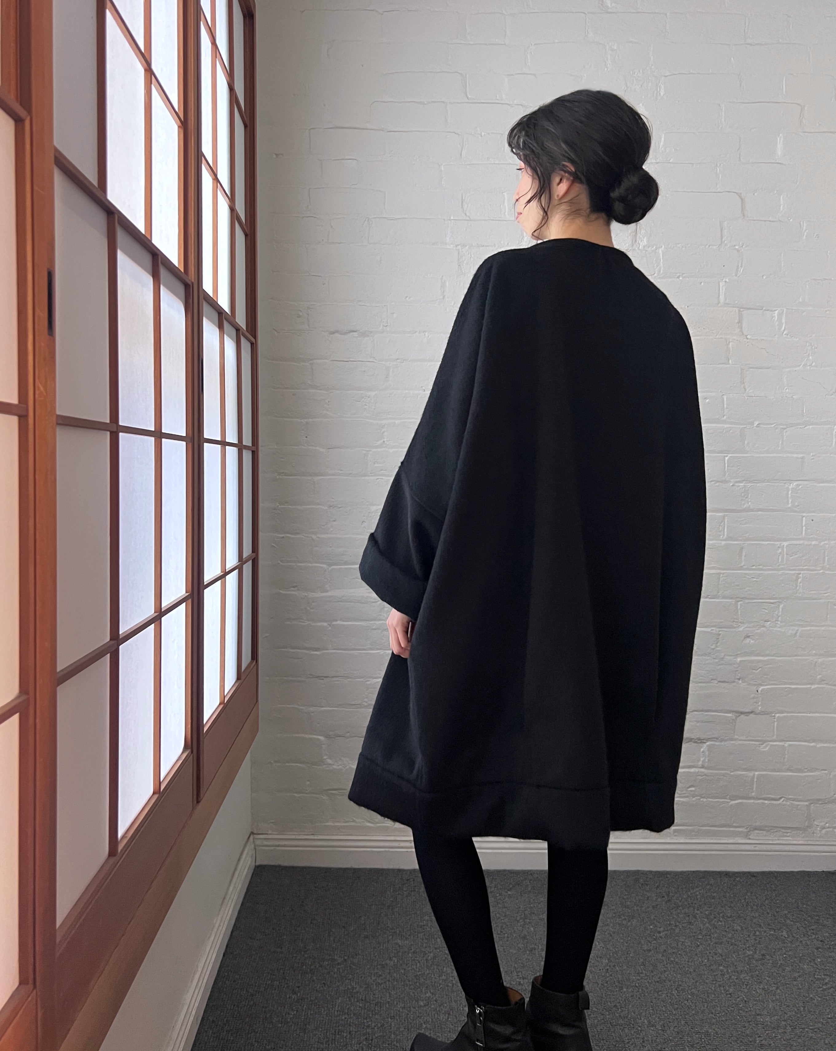 LJ struthers : textured wool gallery coat