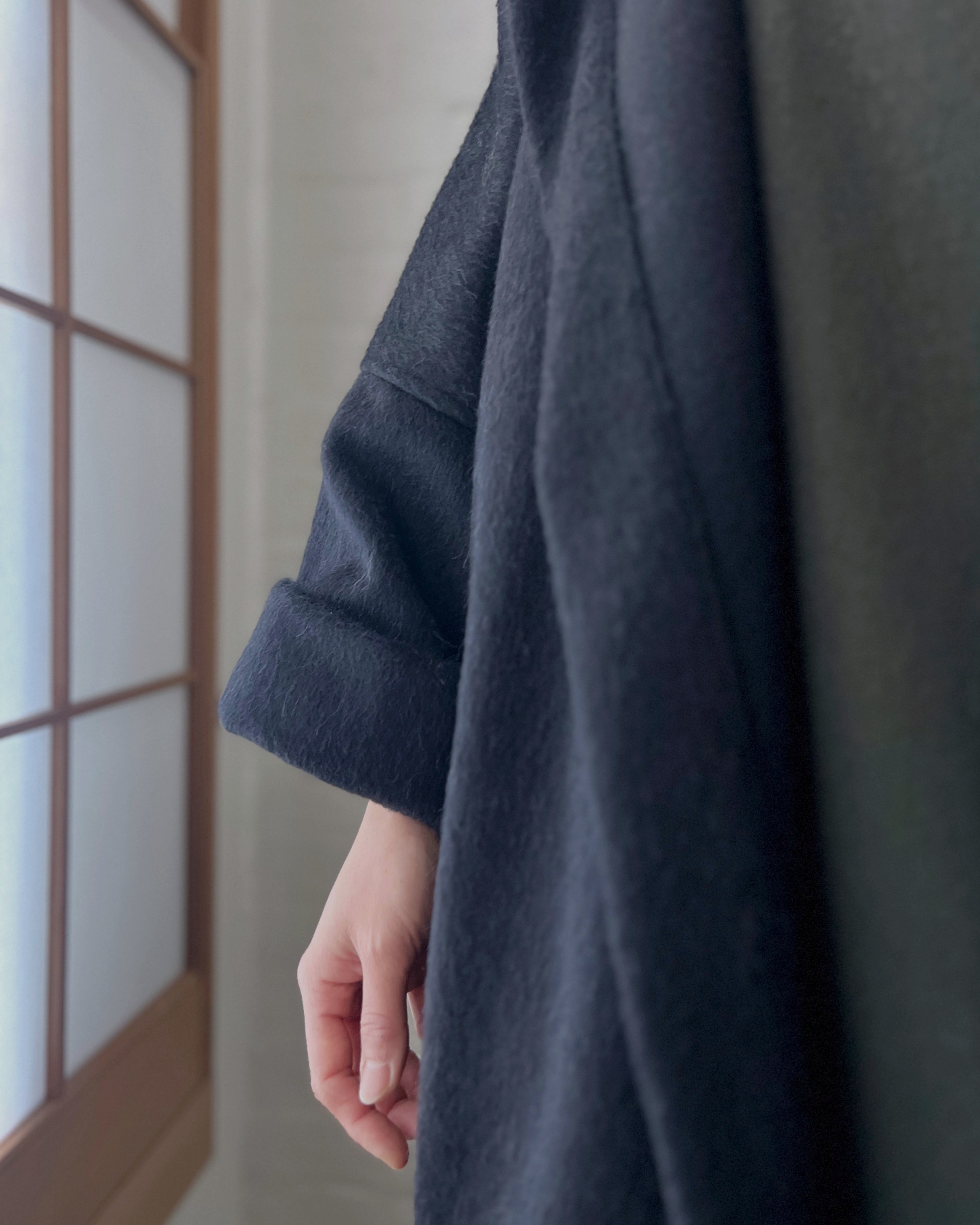LJ struthers : textured wool gallery coat