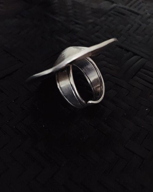Ewa : kapkap ring