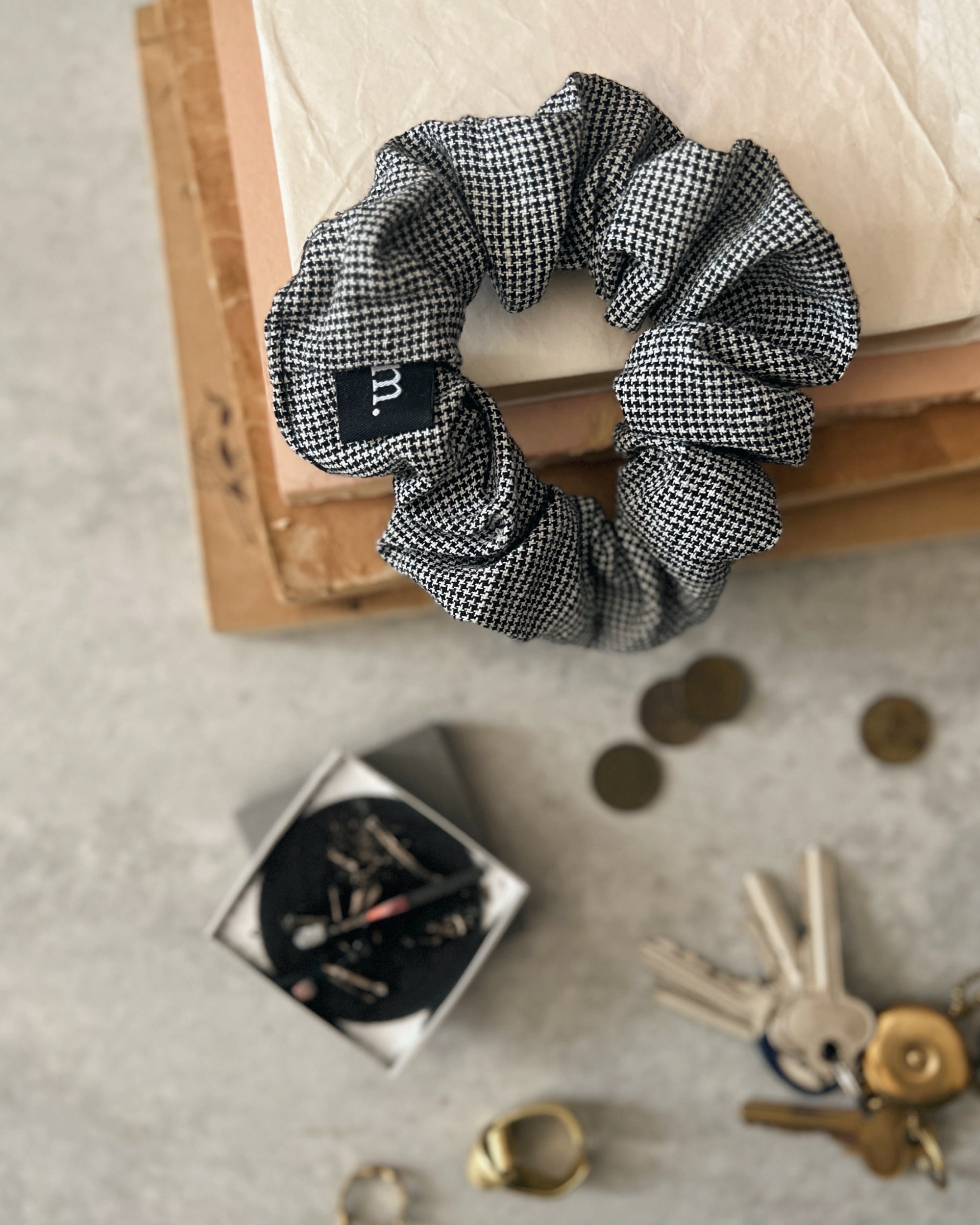 linen scrunchie made from japanese fabric