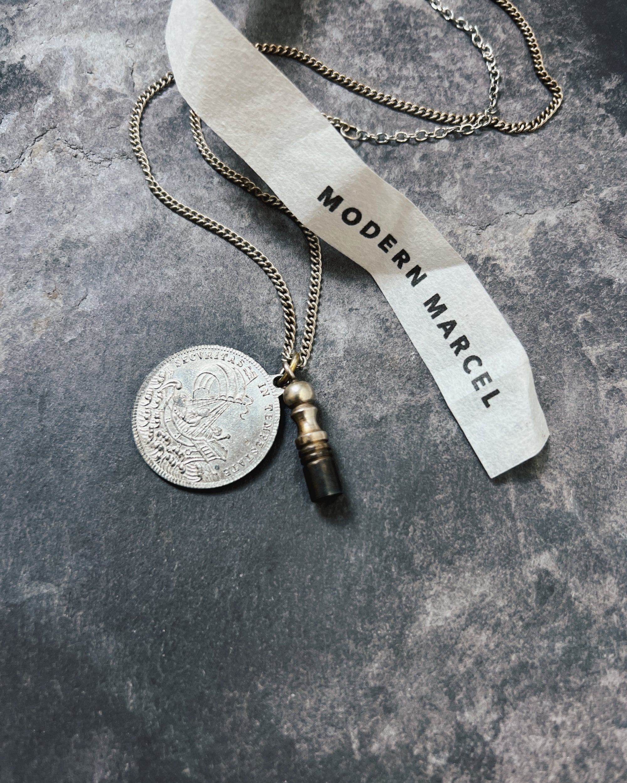 modern marcel : vintage medallion necklace