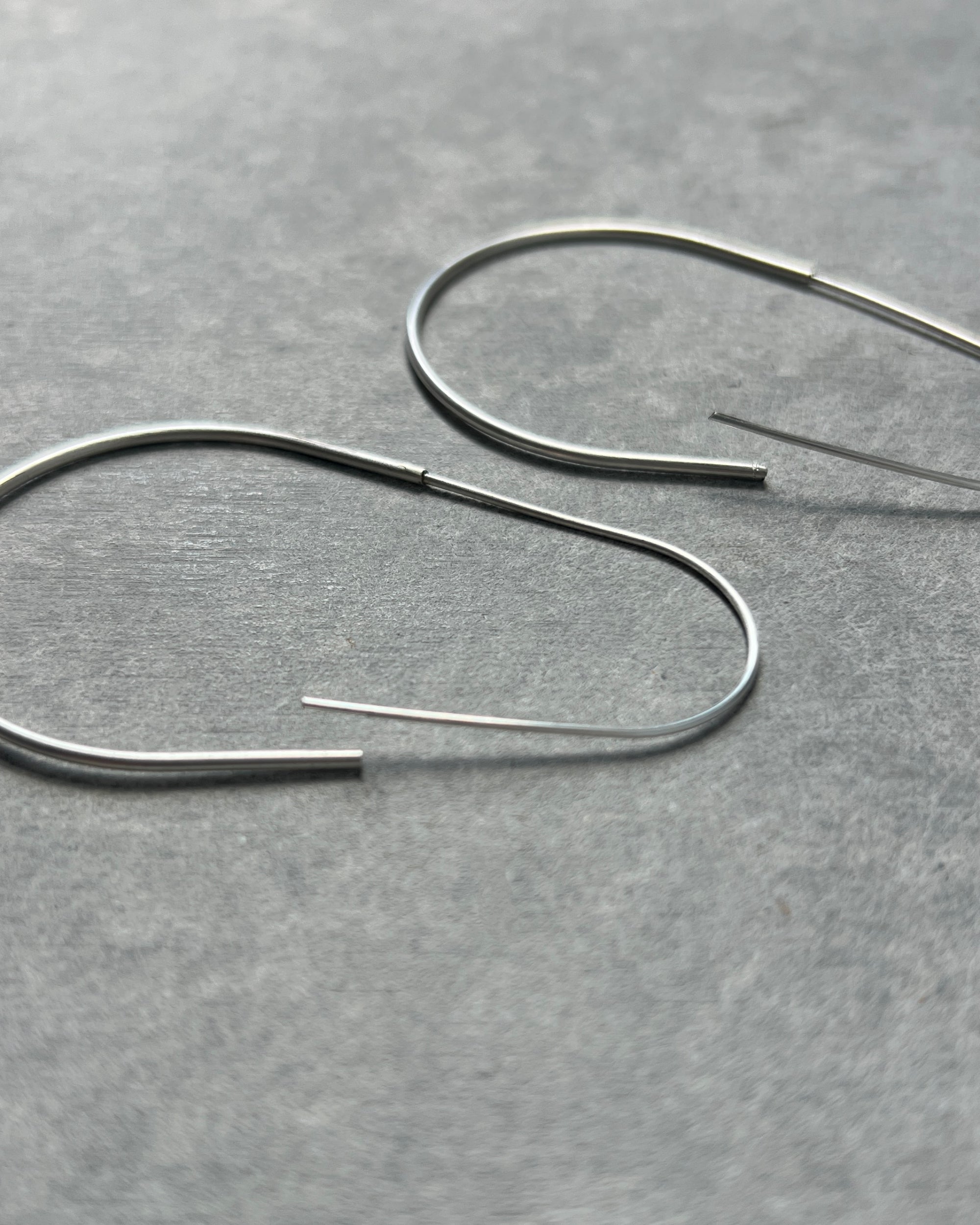 stacey vickery : silver hoop earrings