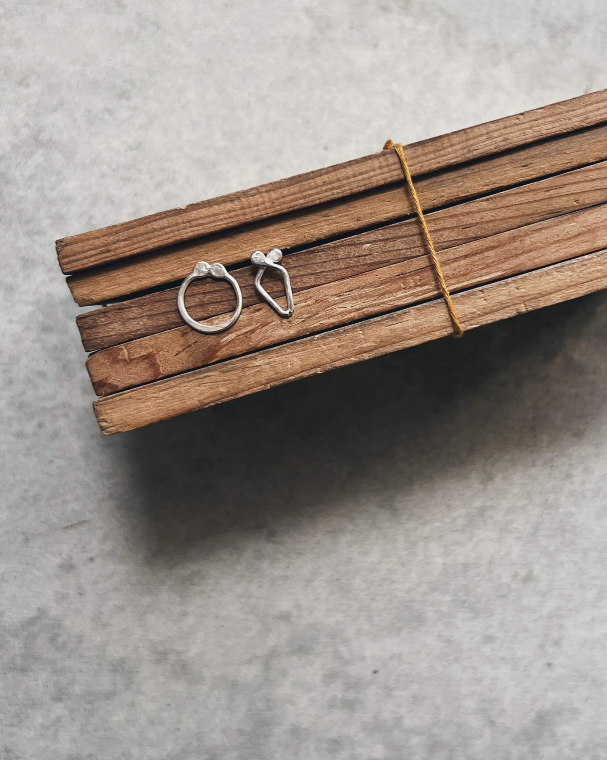 steamylab : XO stud earrings