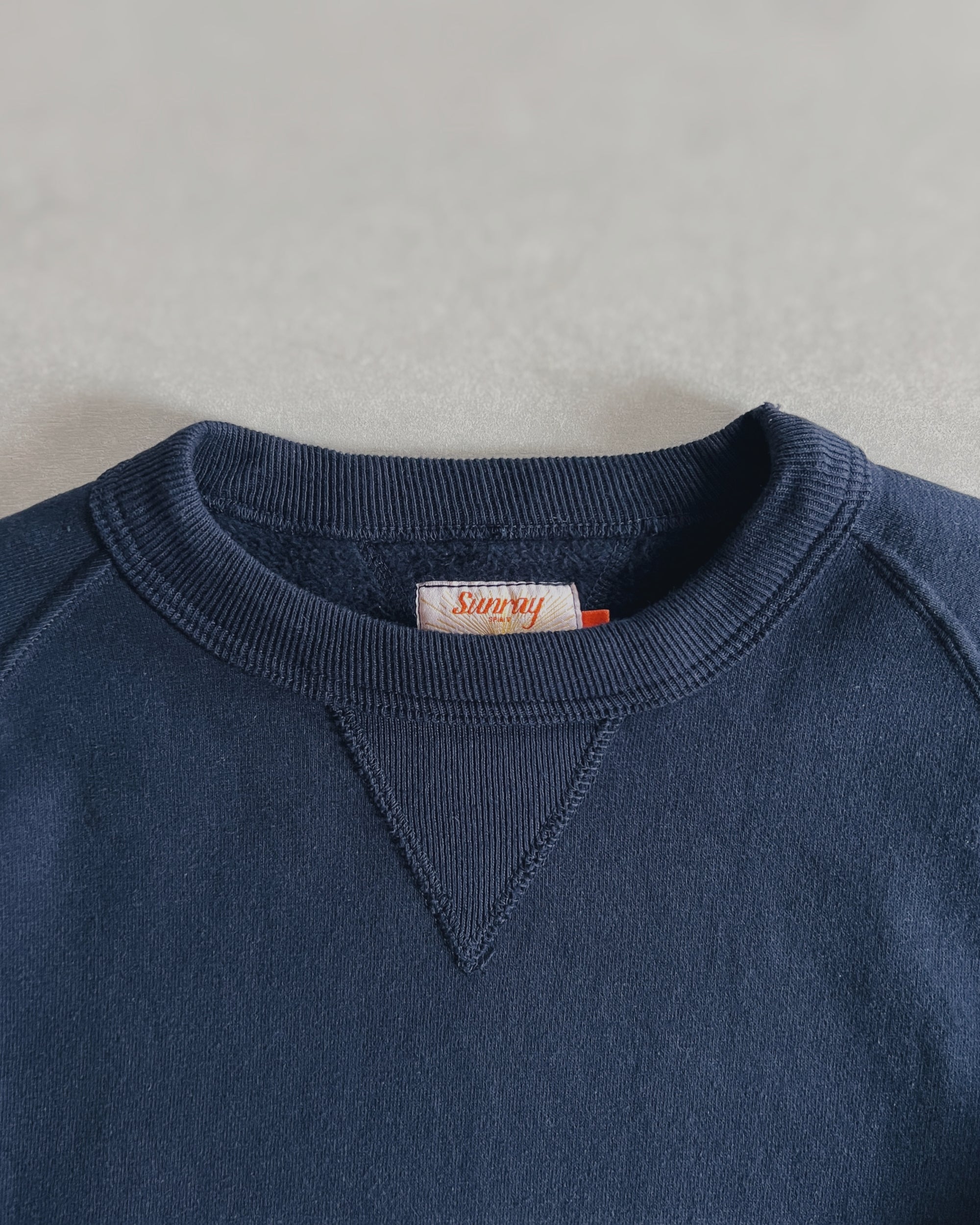 Sunray Spirit : poli'ahu crew neck sweatshirt