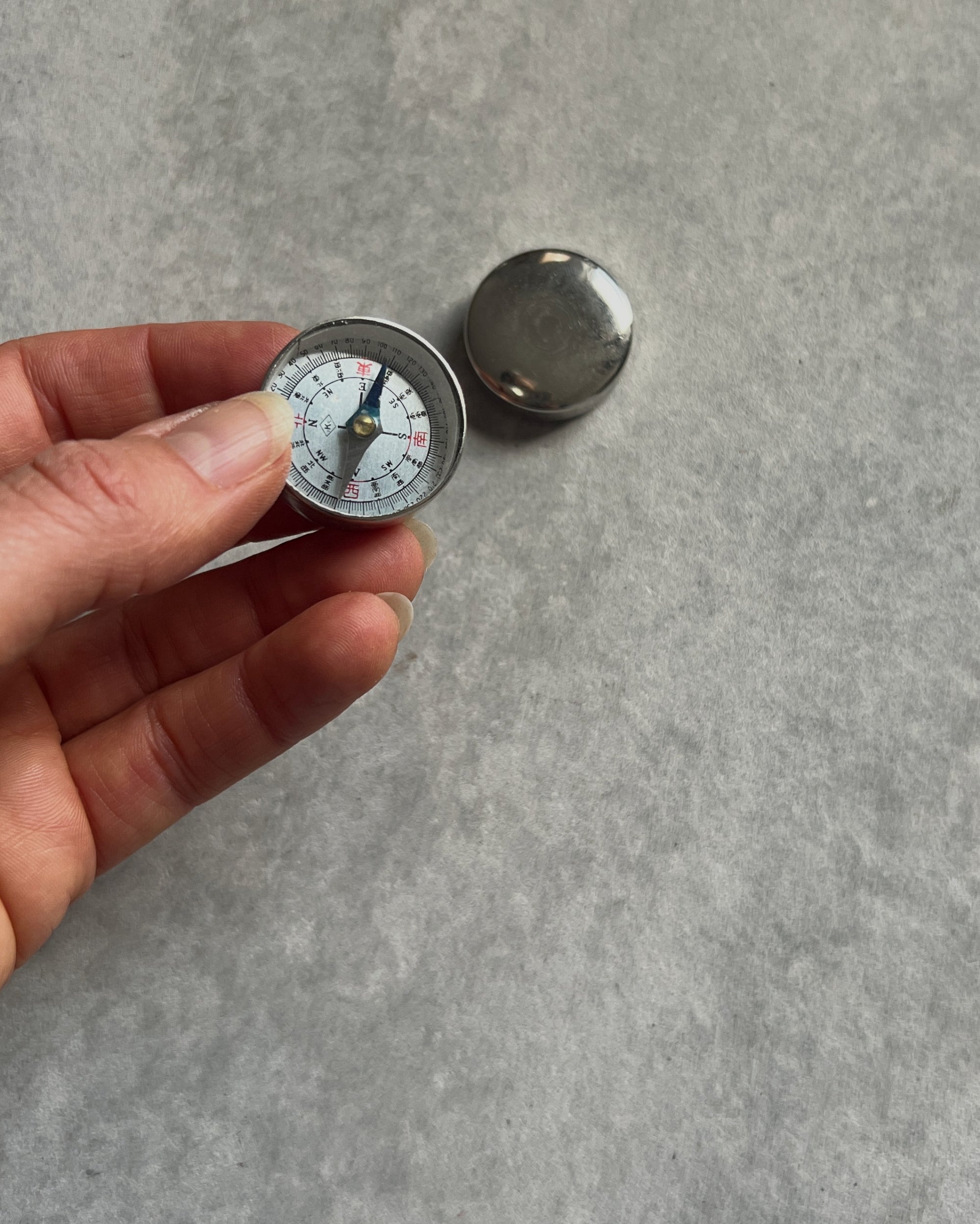 vintage lidded compass