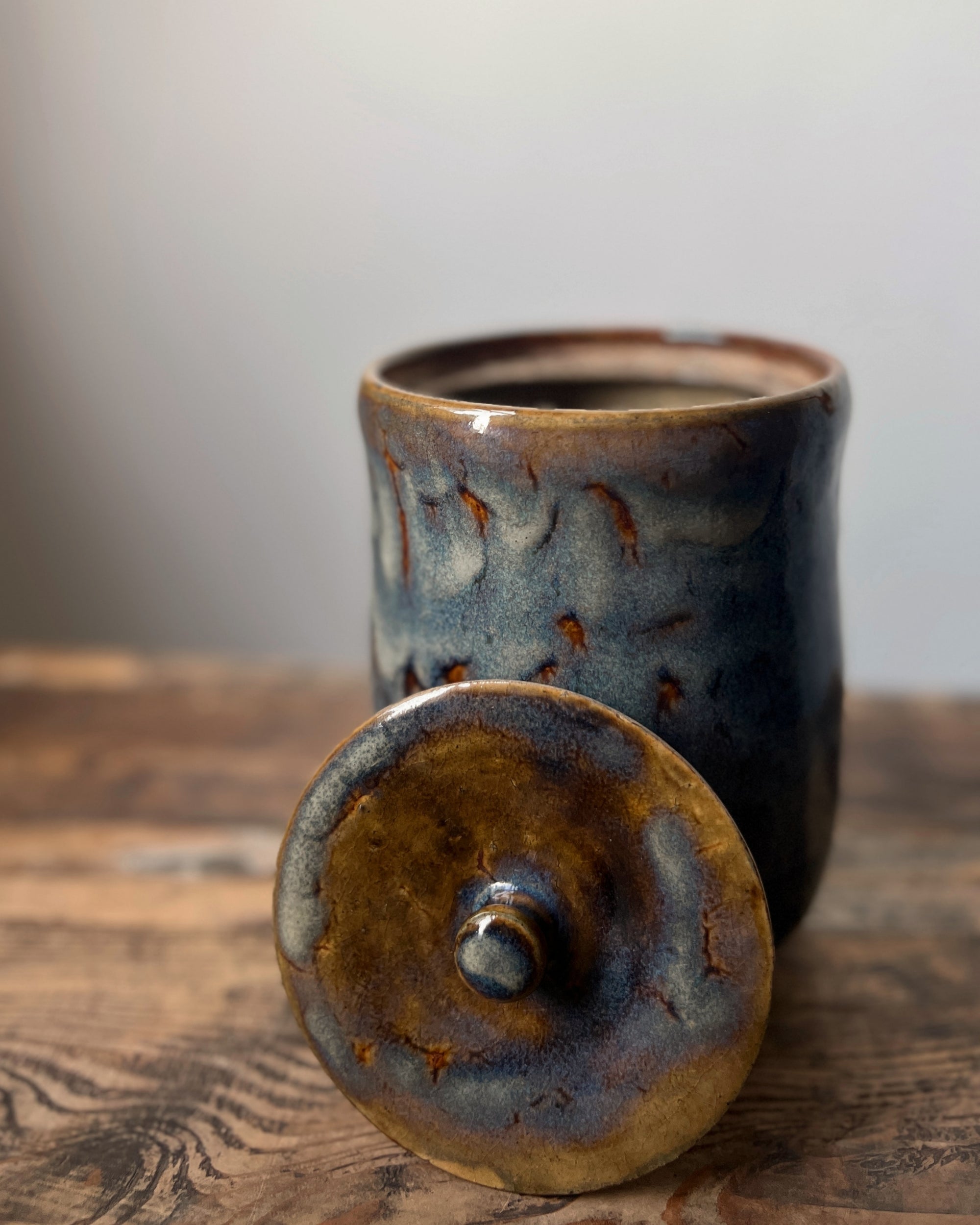 vintage japanese ceramic lidded vessel