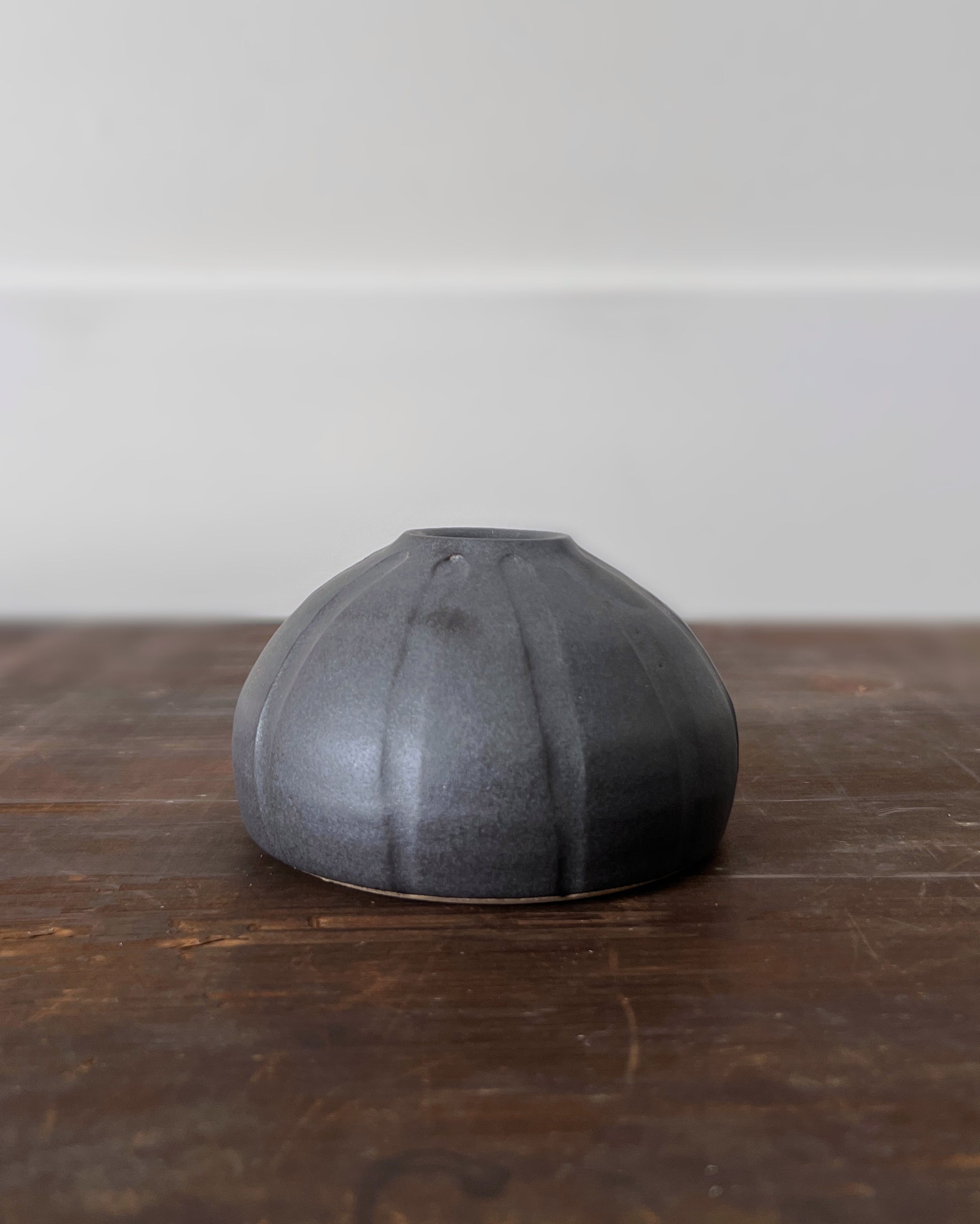 wakasama : ceramic vase