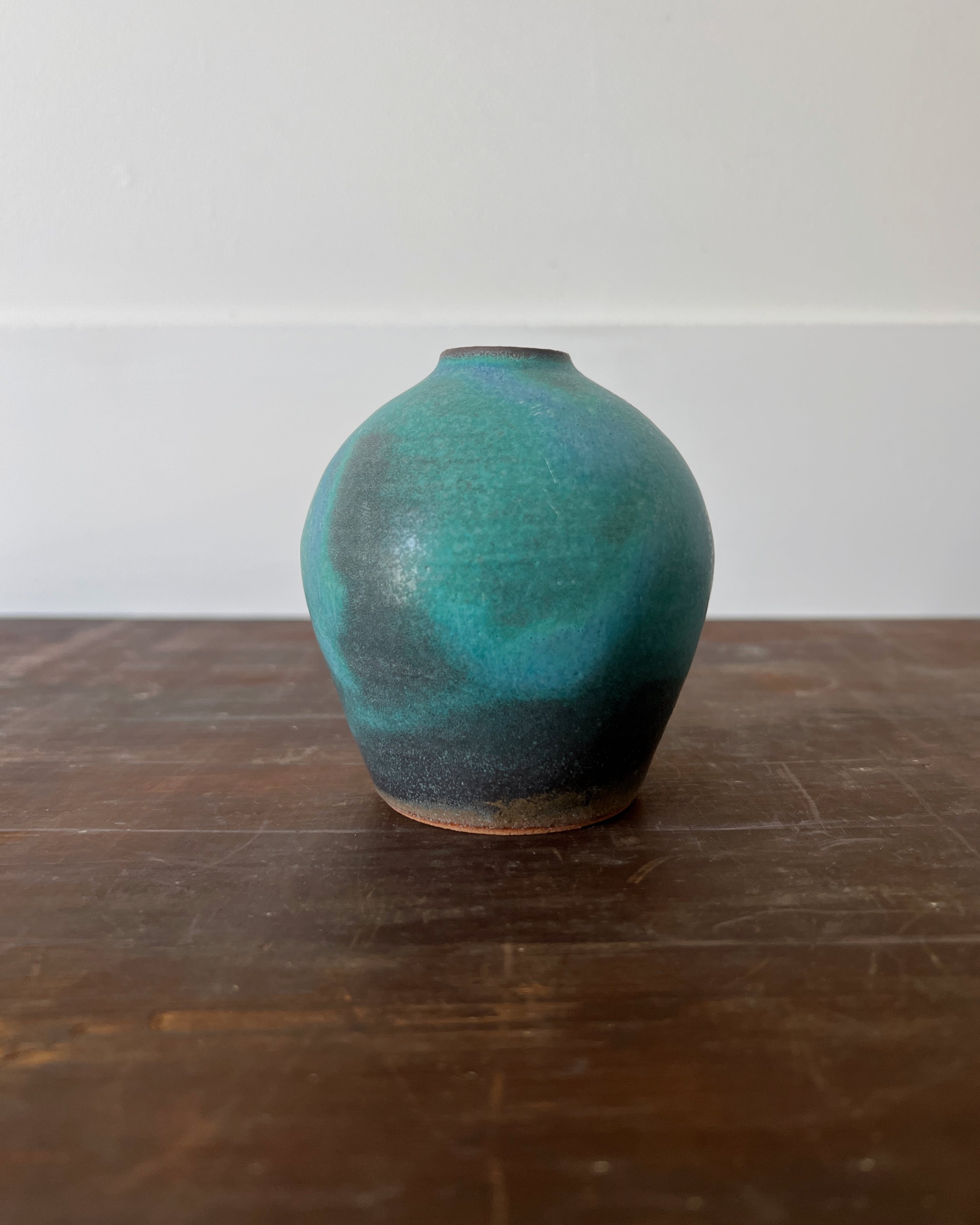 wakasama : ceramic vase