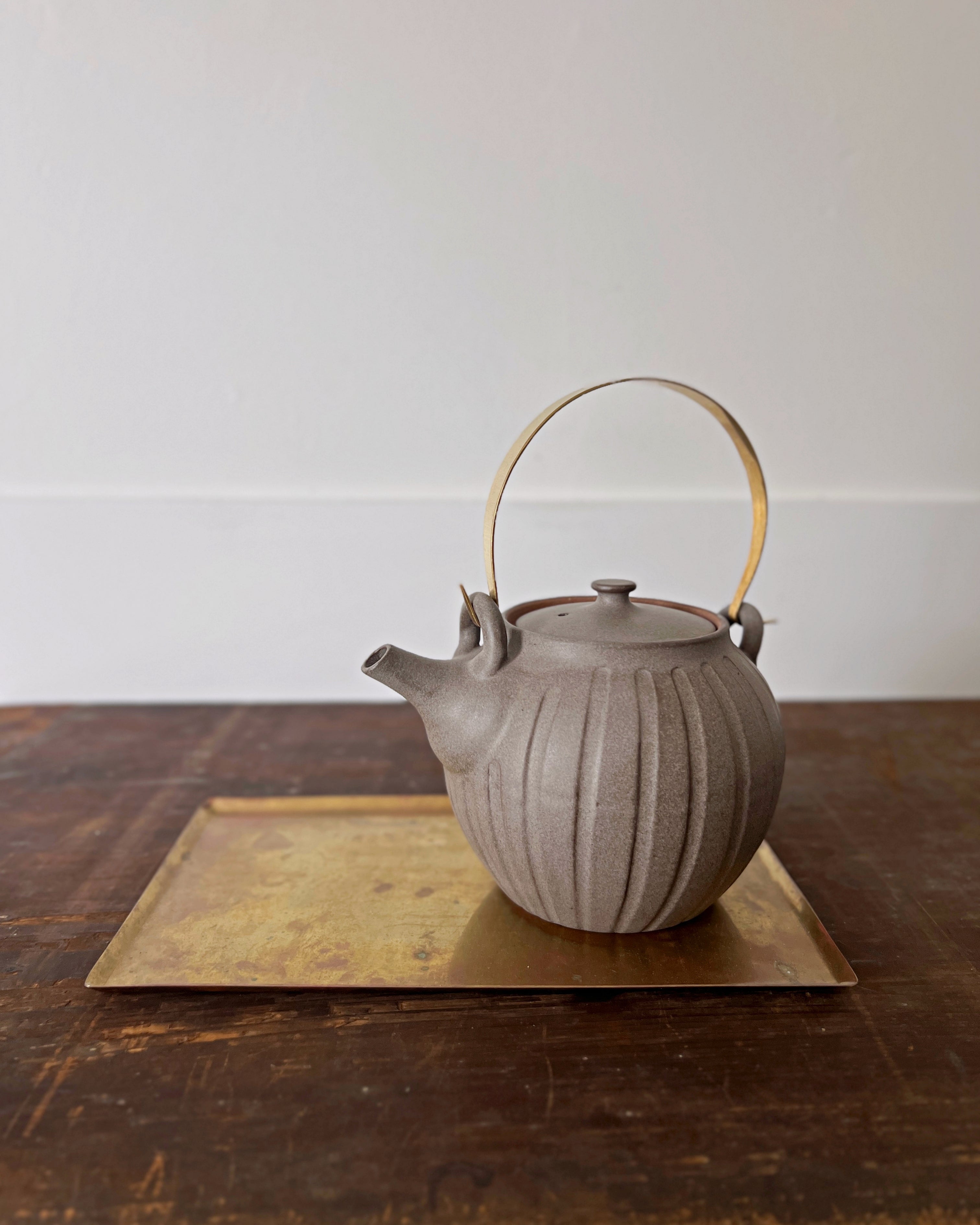 wakasama : ceramic teapot