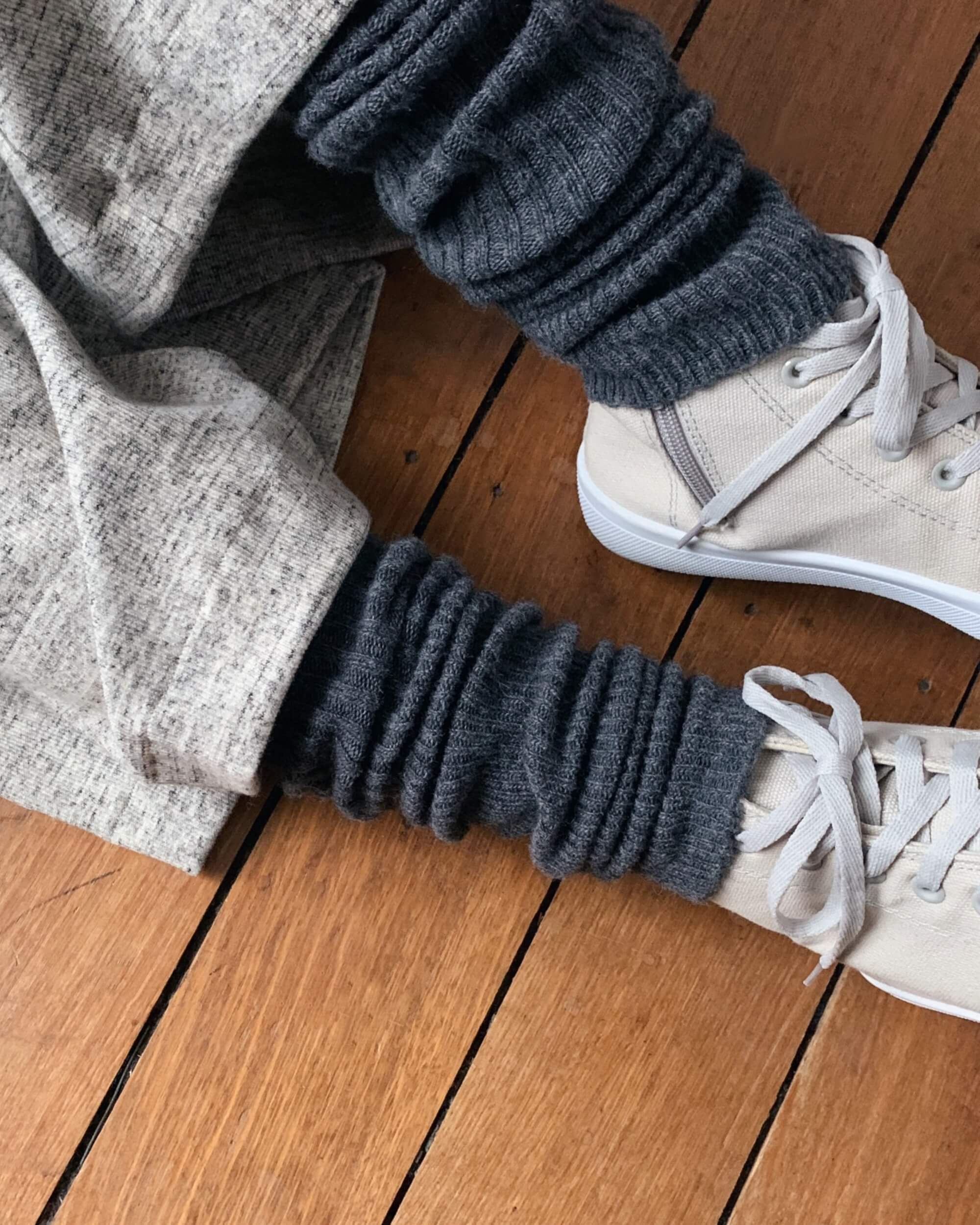 nishiguchi kutsushita : alpaca wool arm and leg warmers