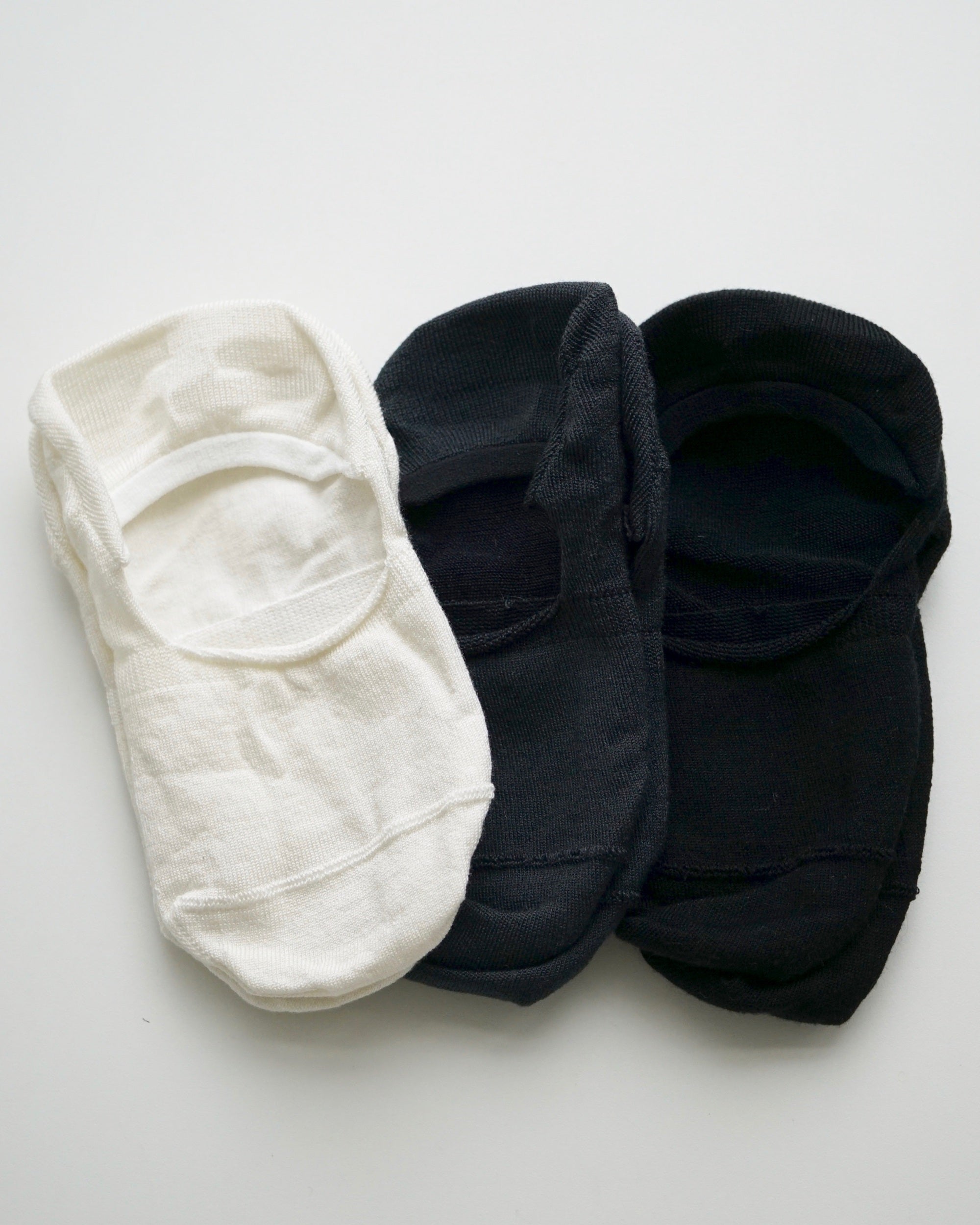 hakne : silk no show liners