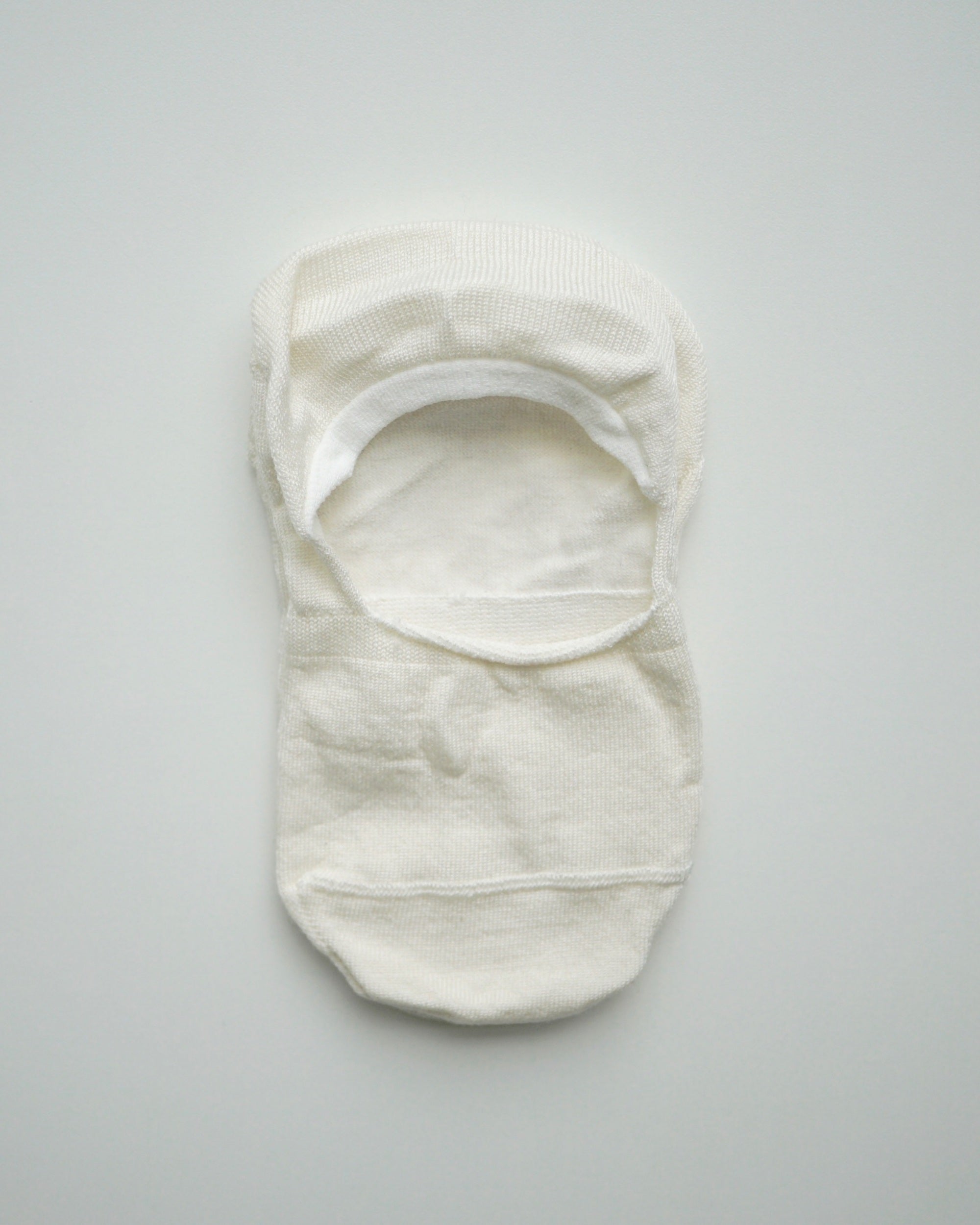 hakne : silk no show liners