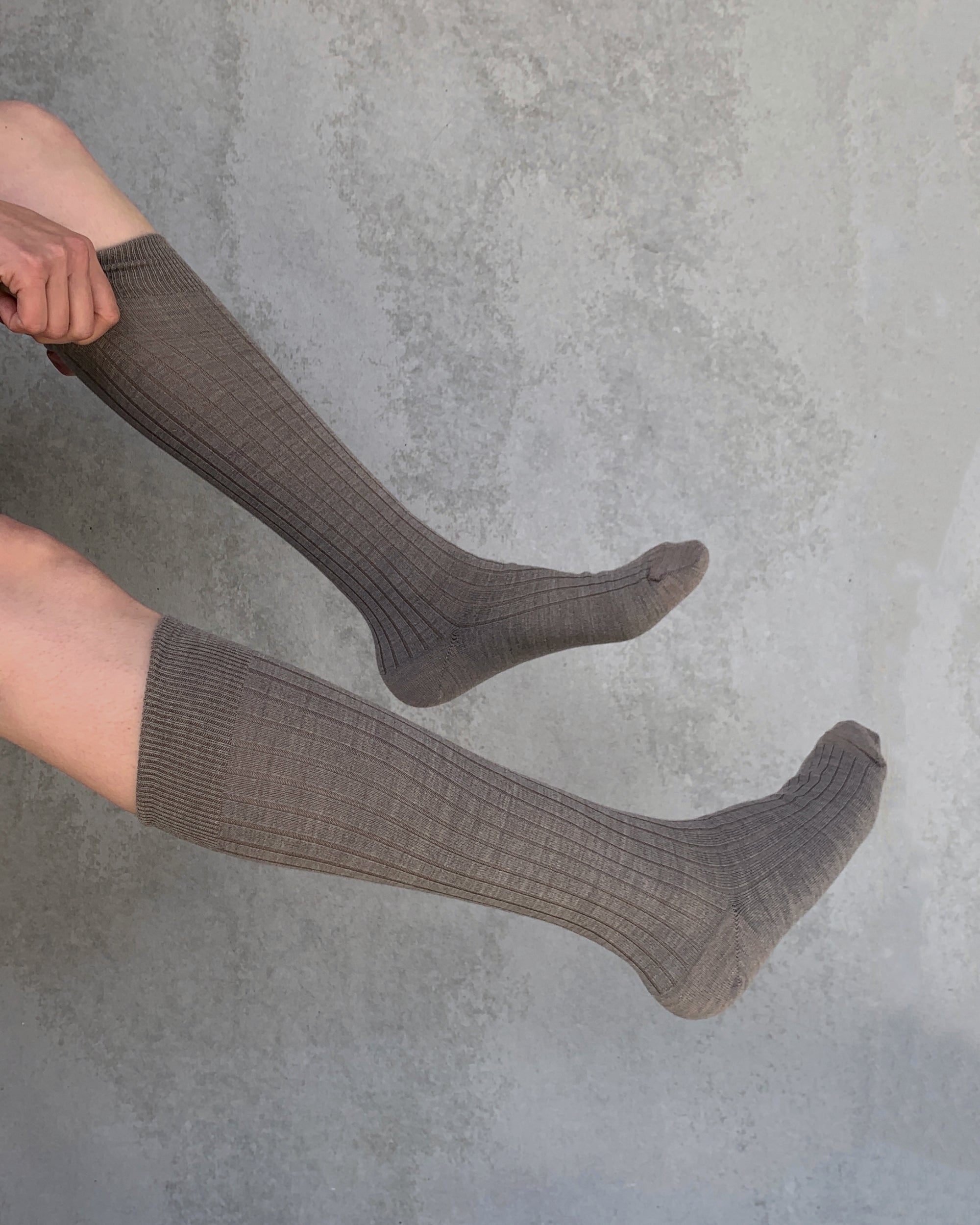 hakne : merino wool ribbed high socks