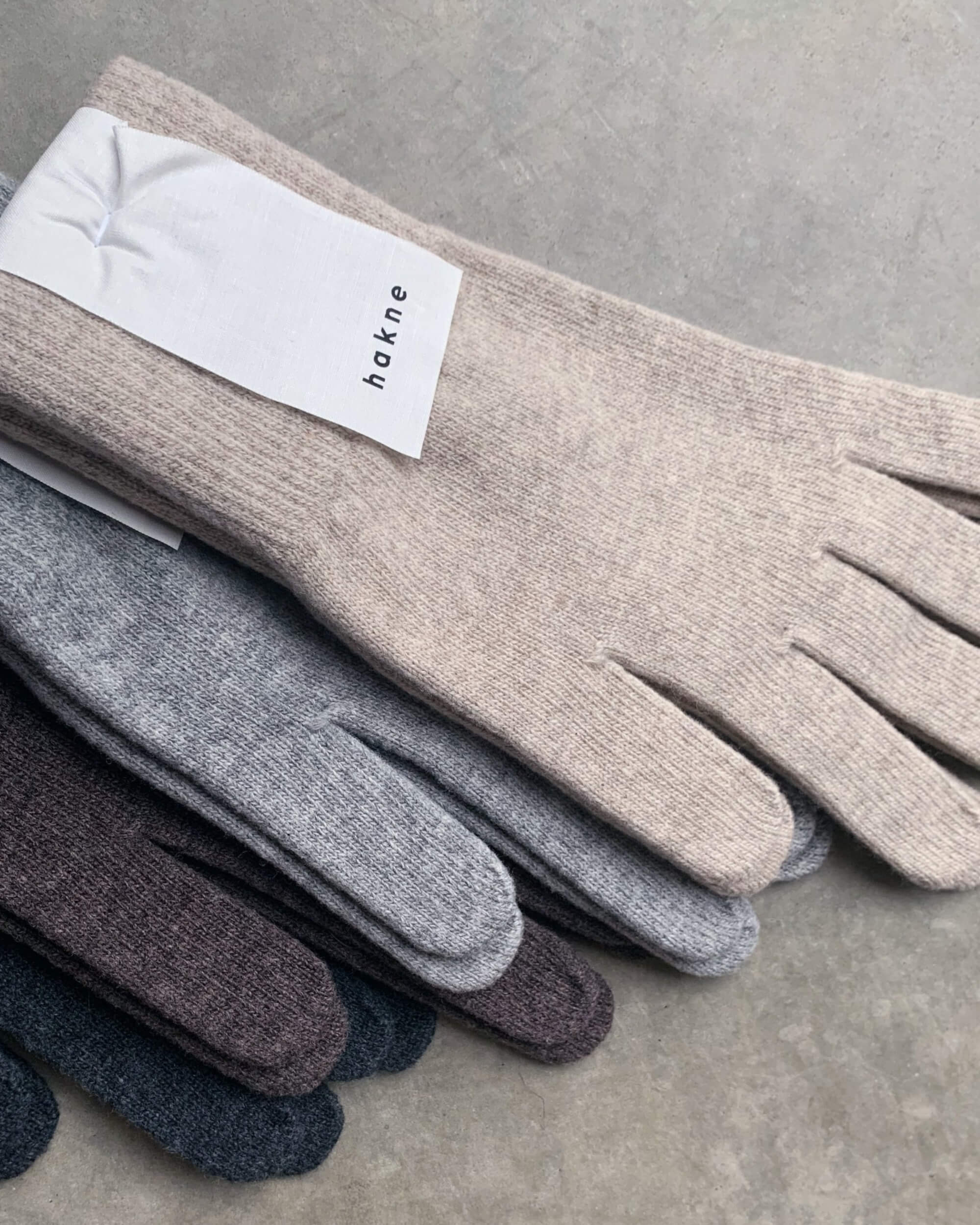hakne : uruguayan wool gloves