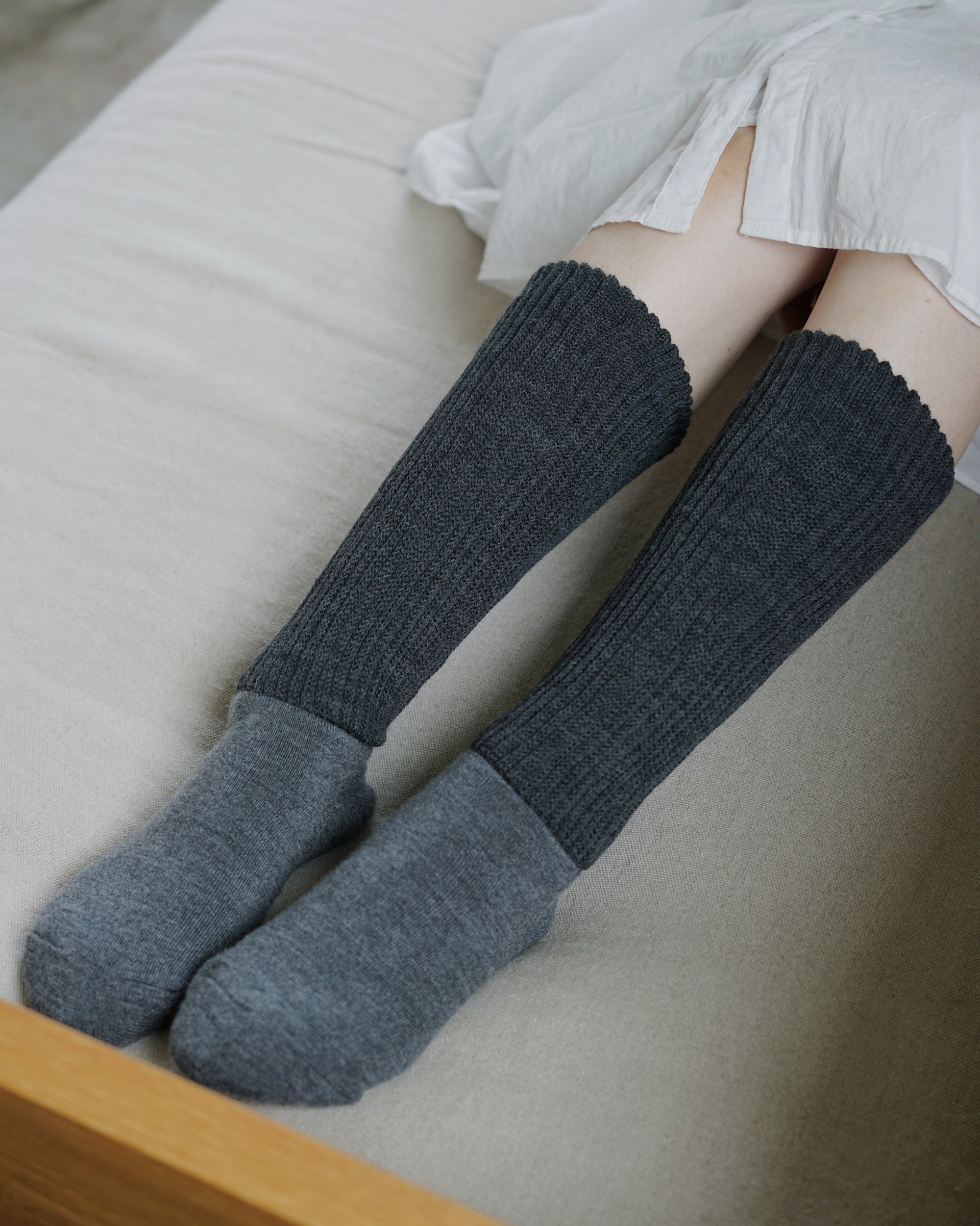 memeri : wool pile leg warmer socks