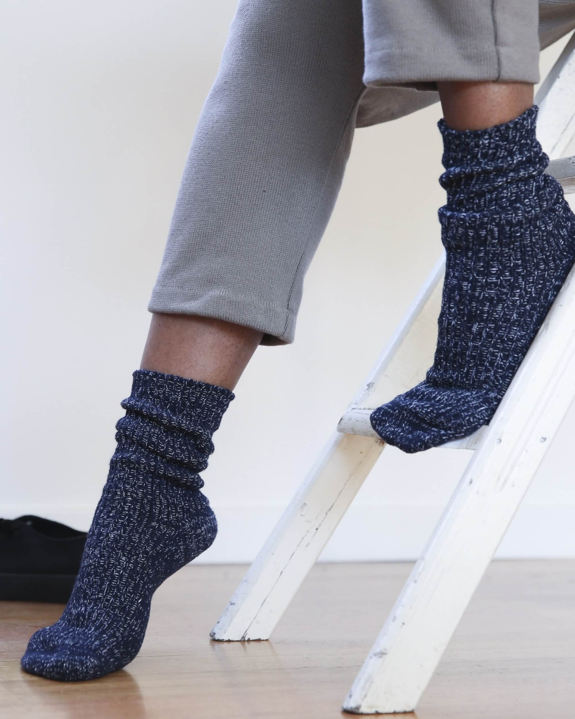 nishiguchi kutsushita : boston hemp cotton socks