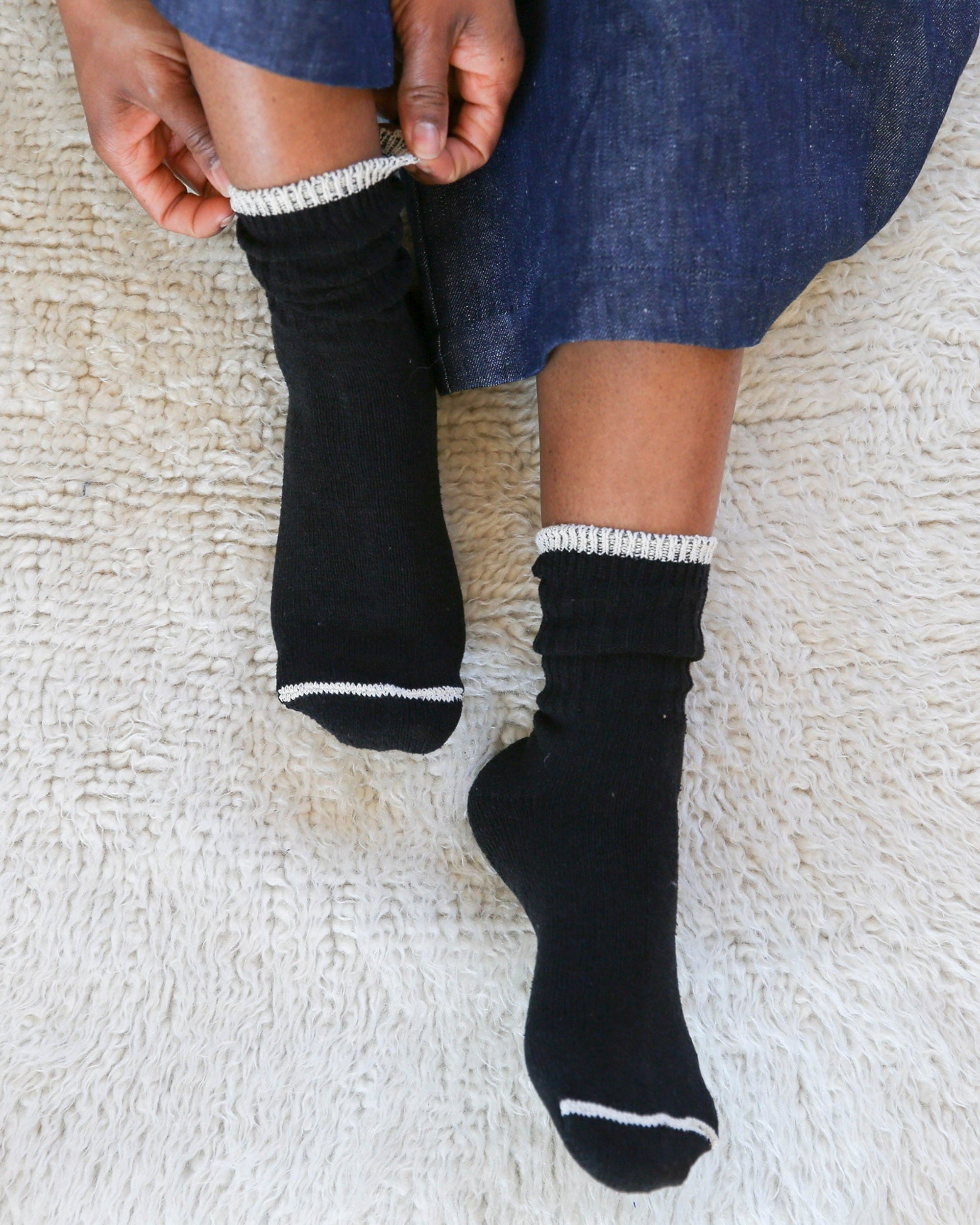 nishiguchi kutsushita : boston silk cotton socks